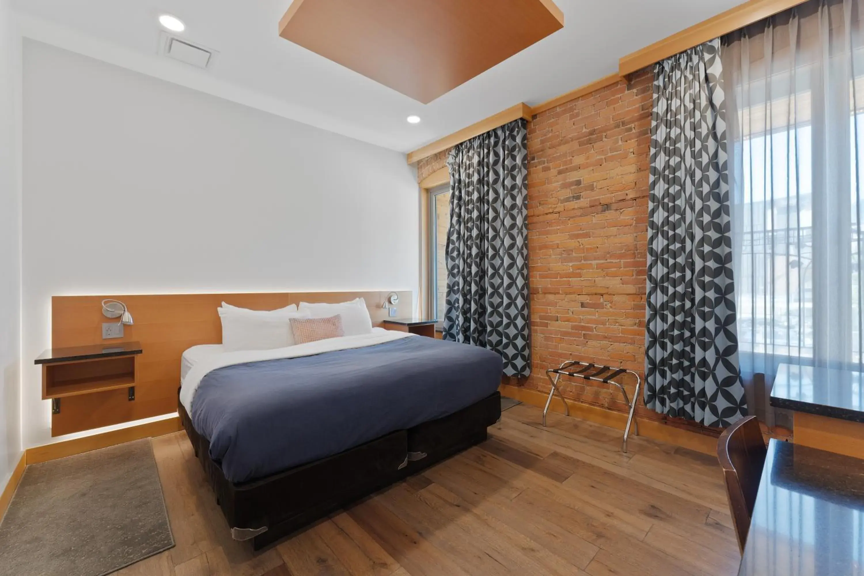 Deluxe King Room in Savoy Hotel Deluxe King Room in Savoy Hotel