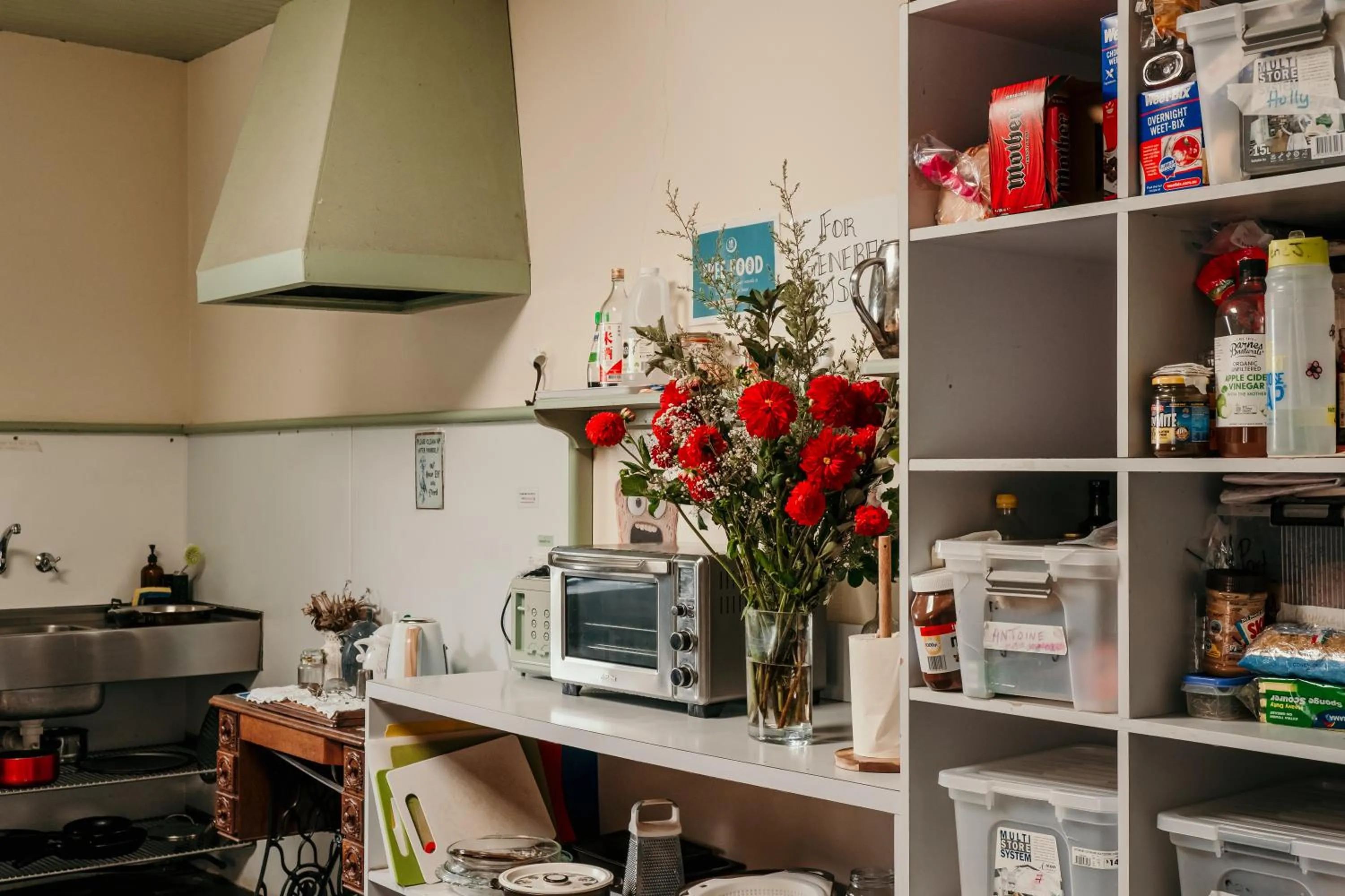 Kitchen or kitchenette in The Wandering Whale Port Fairy