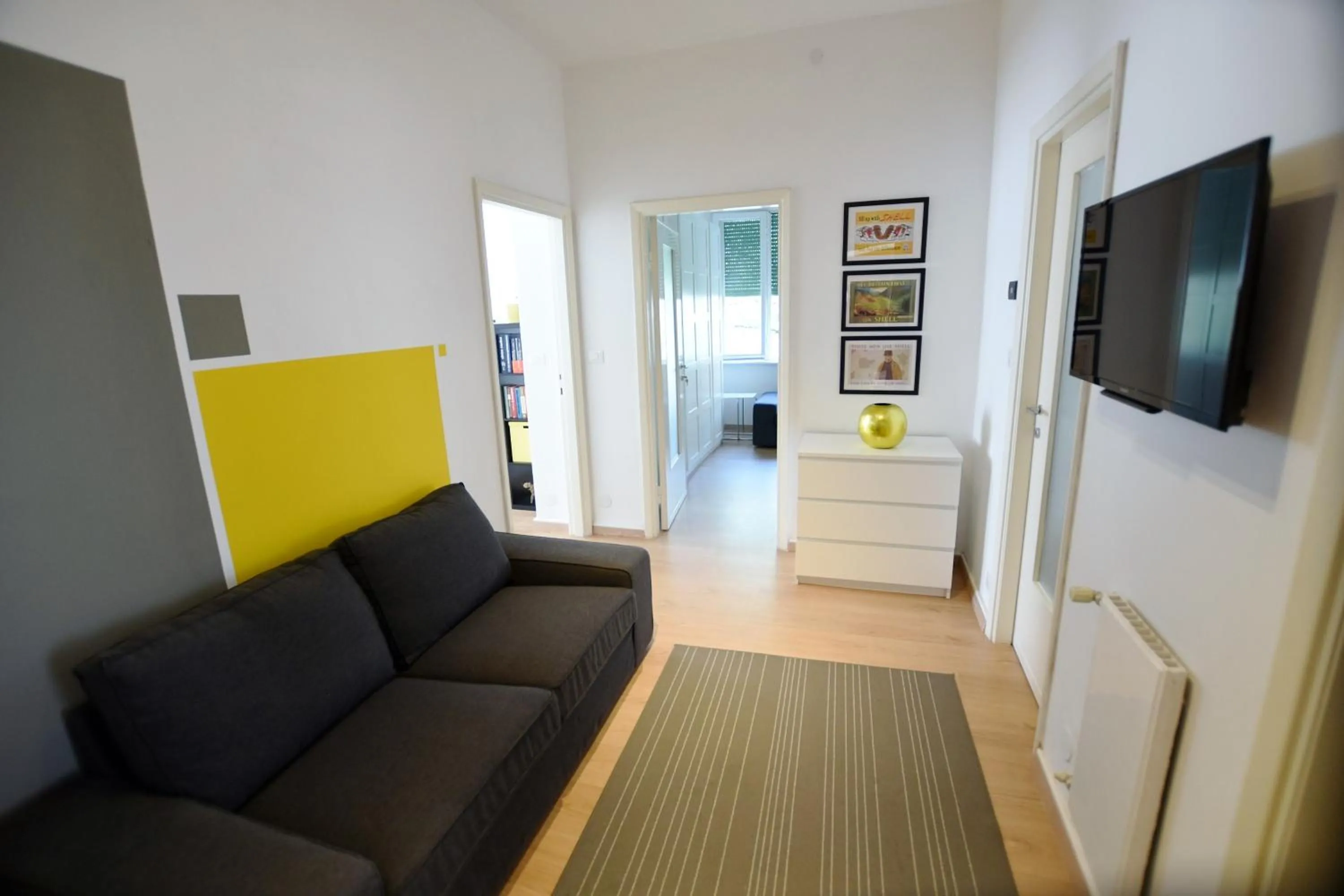 Communal lounge/ TV room in Le Rondinelle