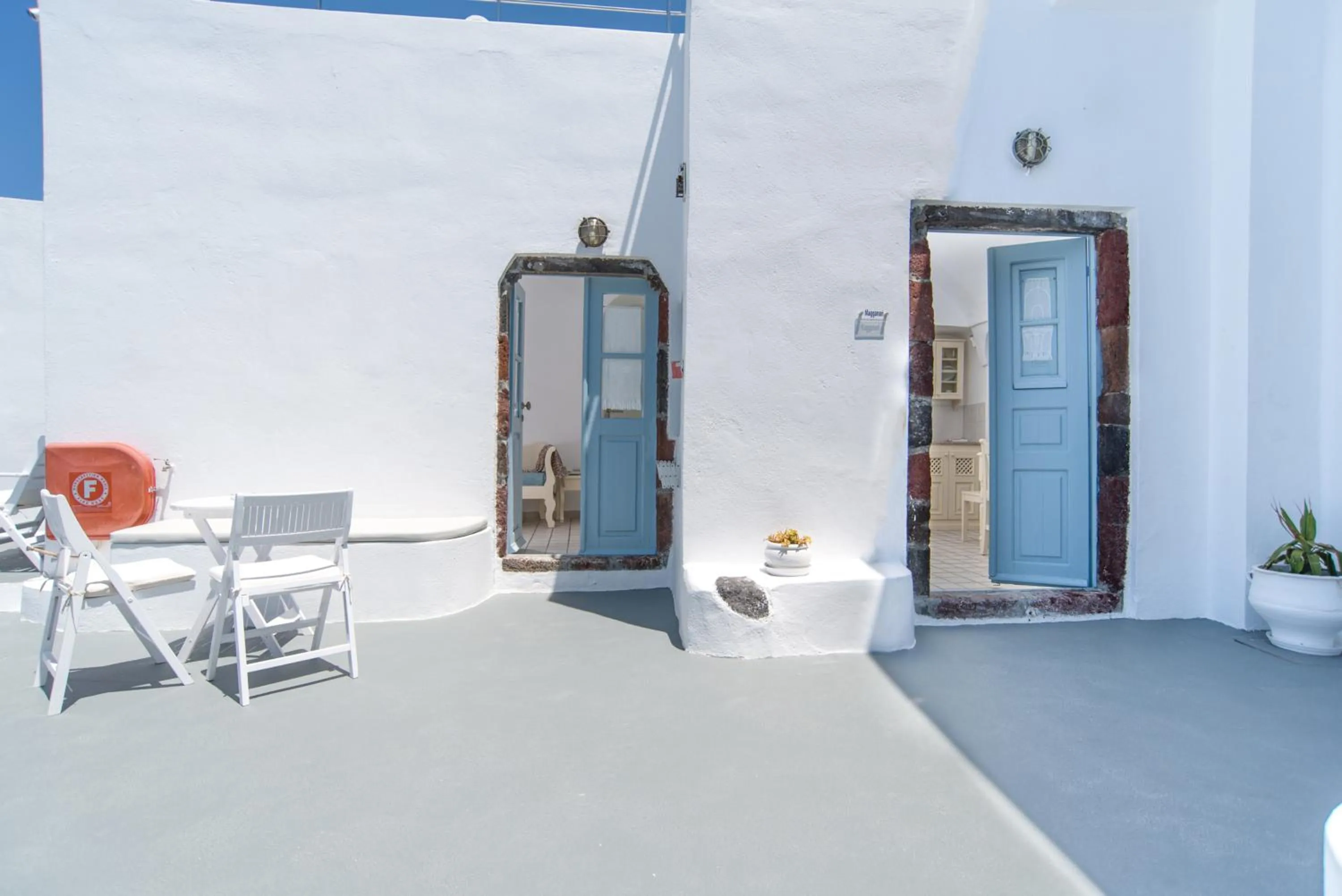 Patio in Ilioperato Hotel