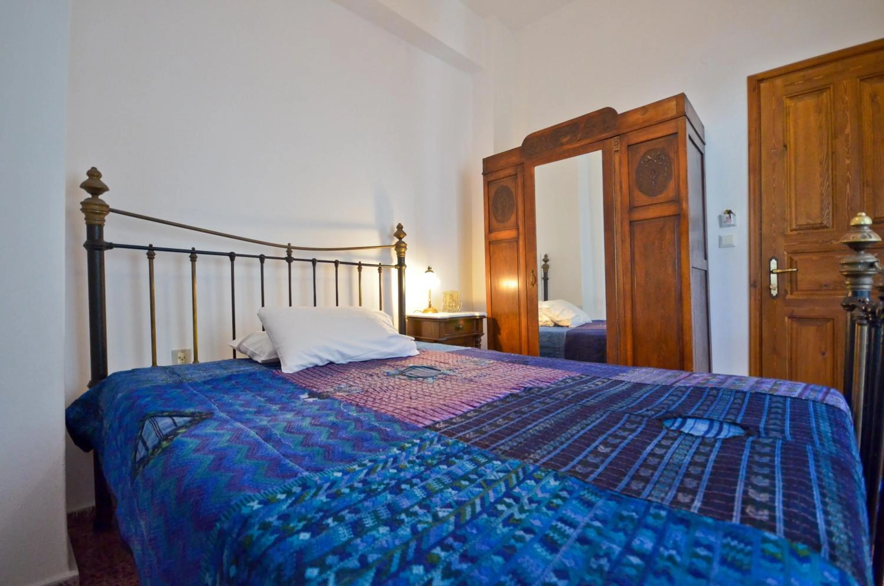 Bed in Venetiko Apartments