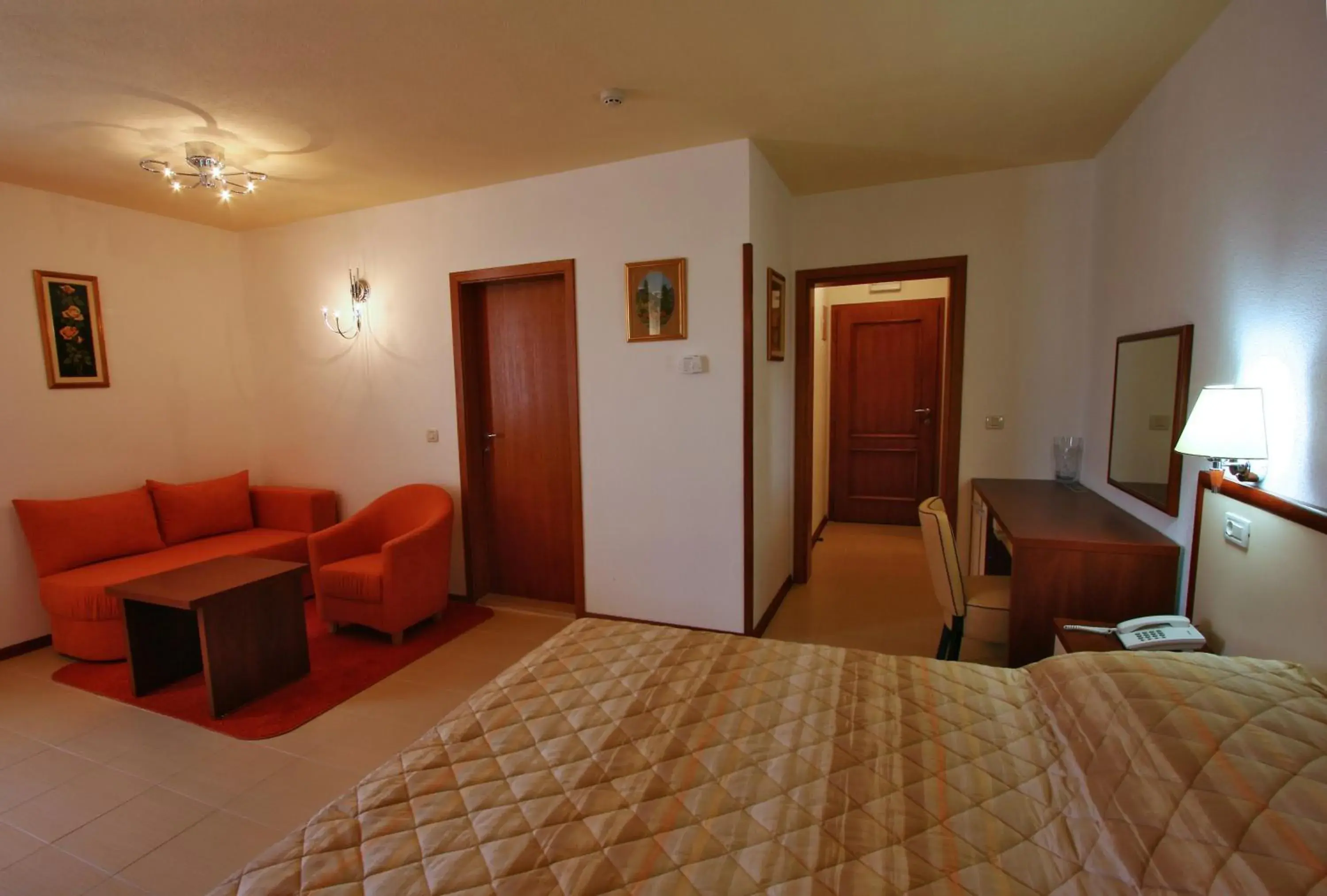 Superior Double Room in Villa Segetski dvori - Tradition since 1964 Superior Double Room in Villa Segetski dvori - Tradition since 1964