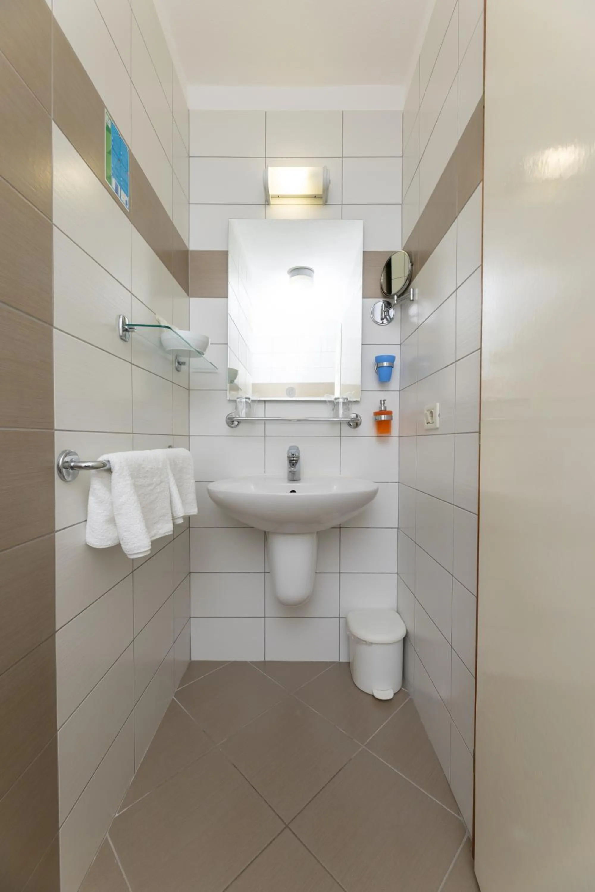 Shower in Villa Segetski dvori - Tradition since 1964