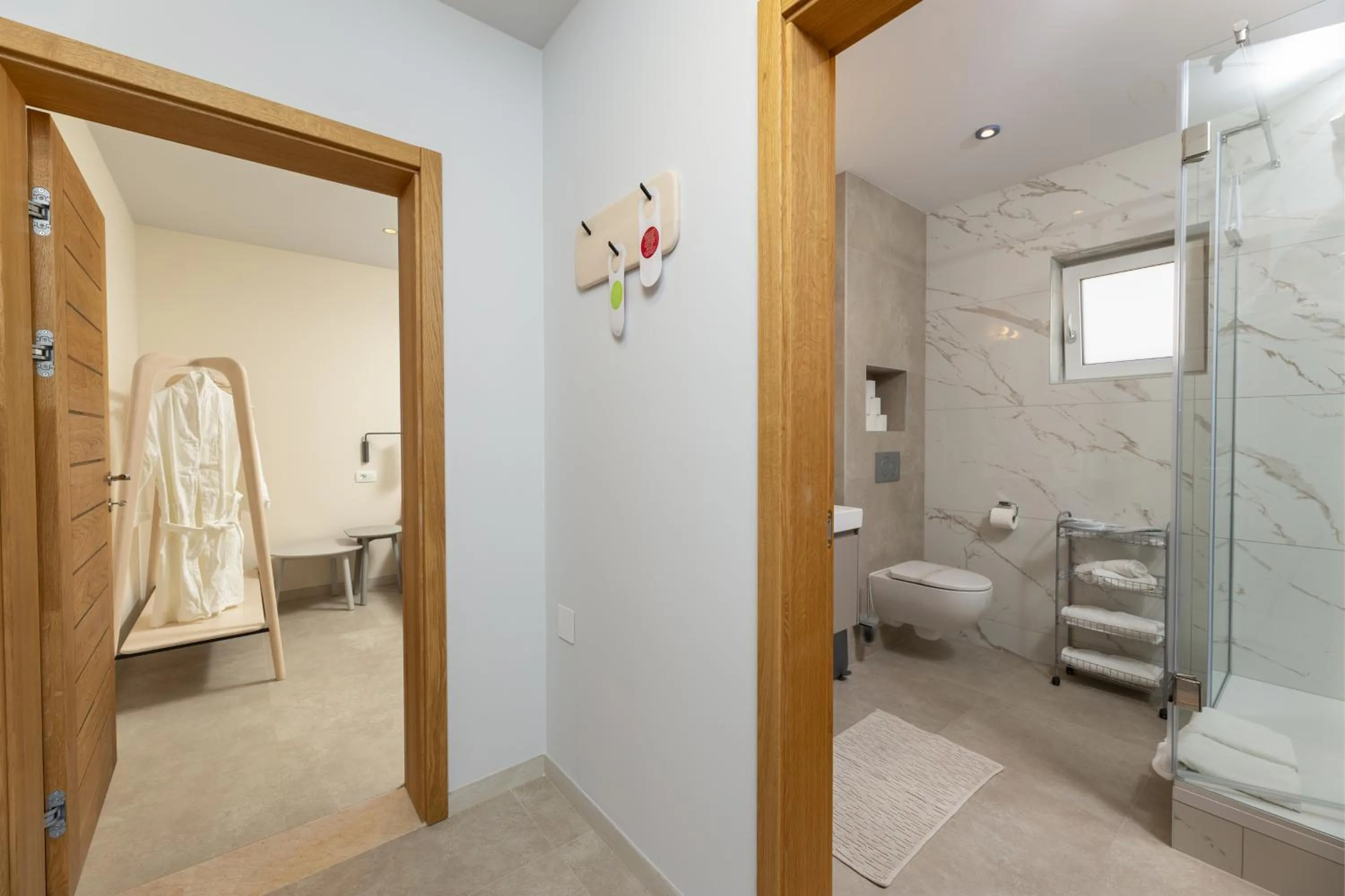 Shower in Villa Segetski dvori - Tradition since 1964