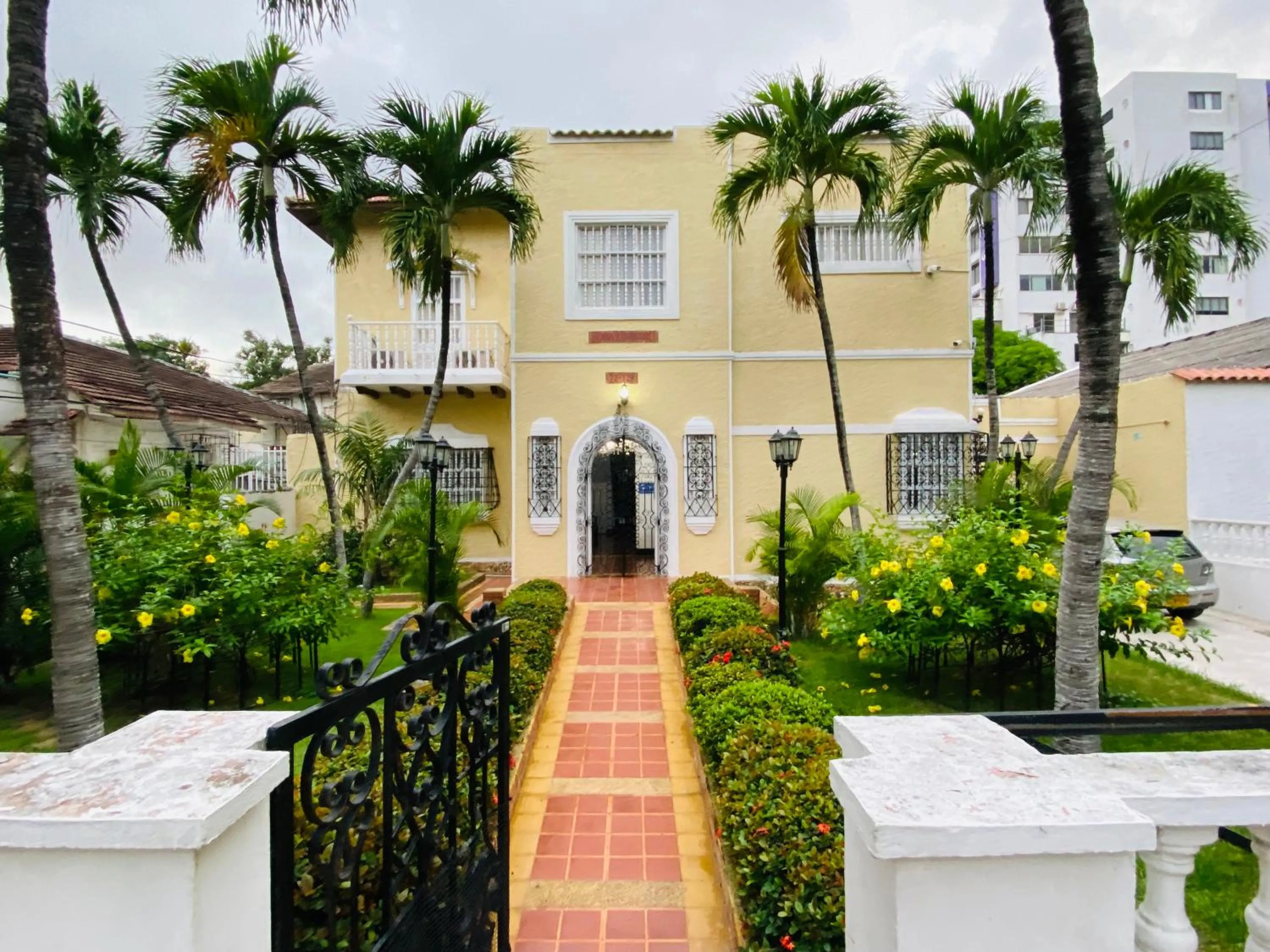 Facade/entrance in Hotel Casa Colonial