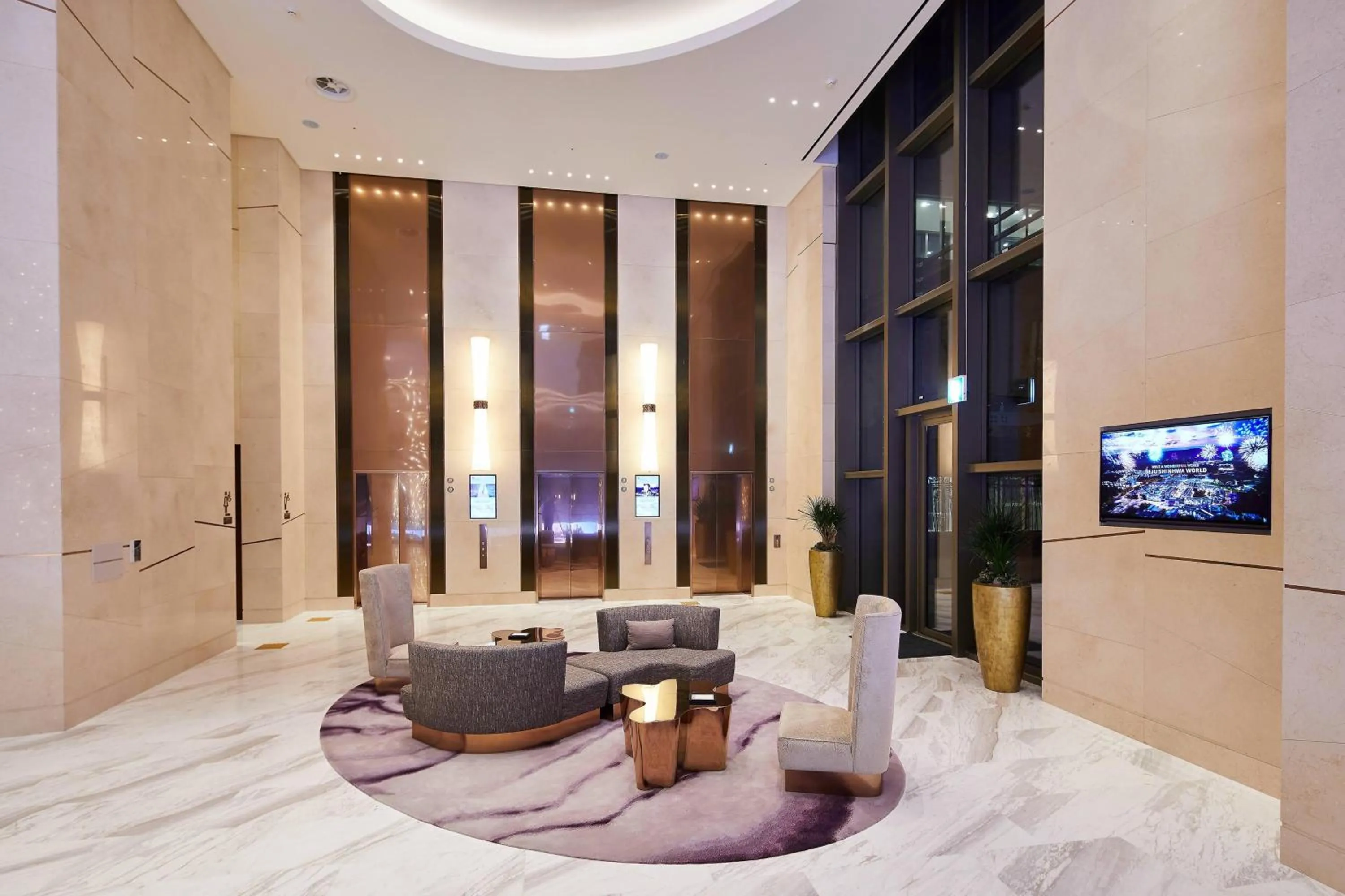 Lobby or reception in Marriott Jeju Shinhwa World Hotel
