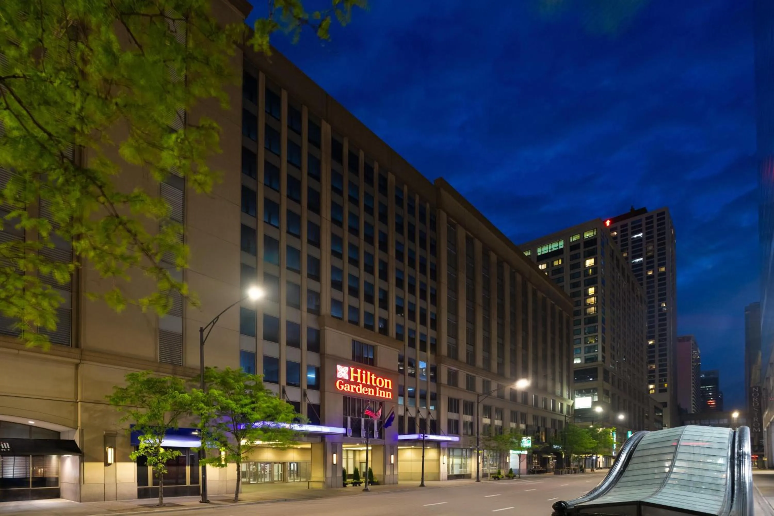 Property building in Hilton Garden Inn Chicago Downtown/Magnificent Mile