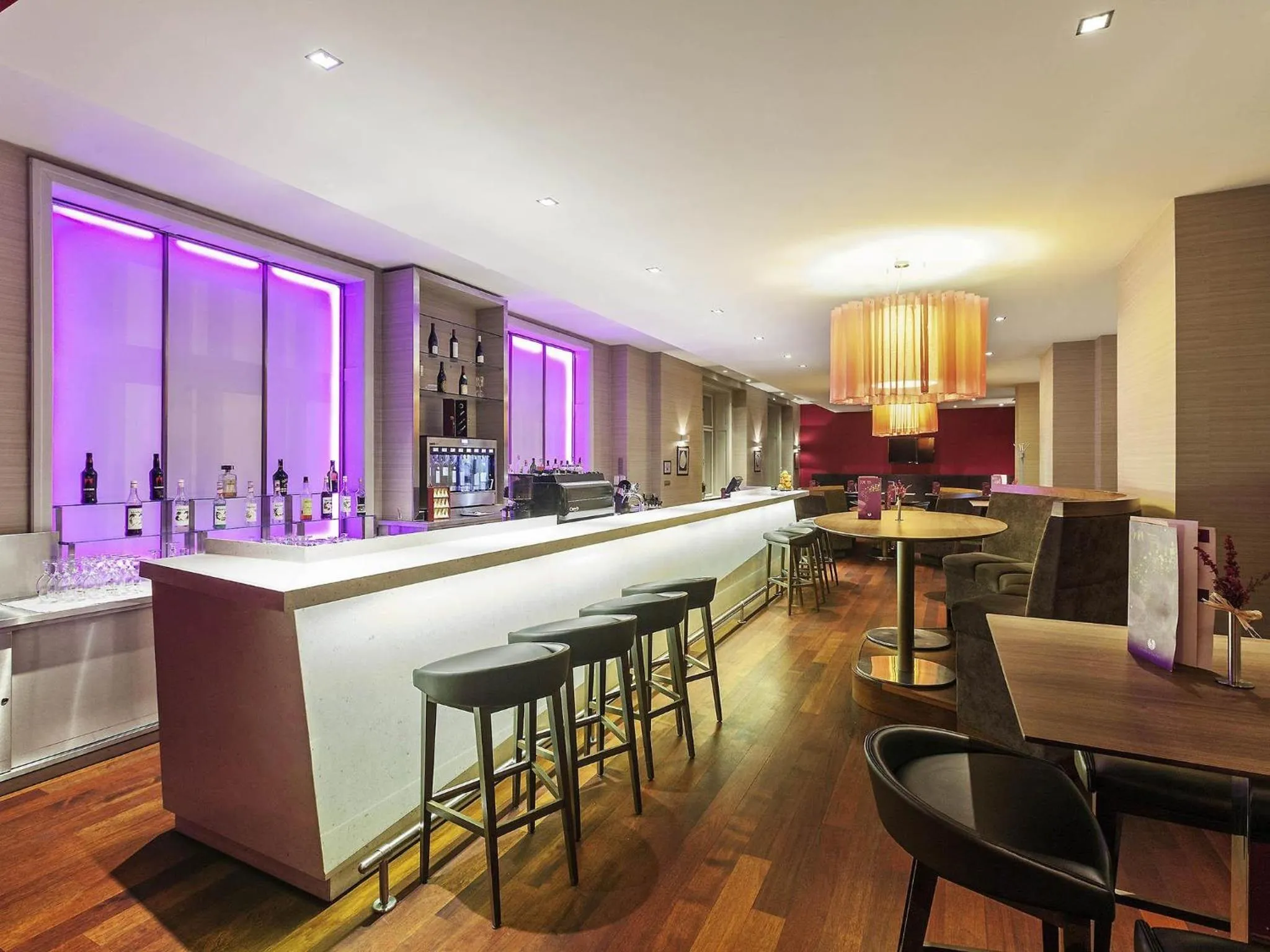 Lounge or bar in Mercure Ostrava Center