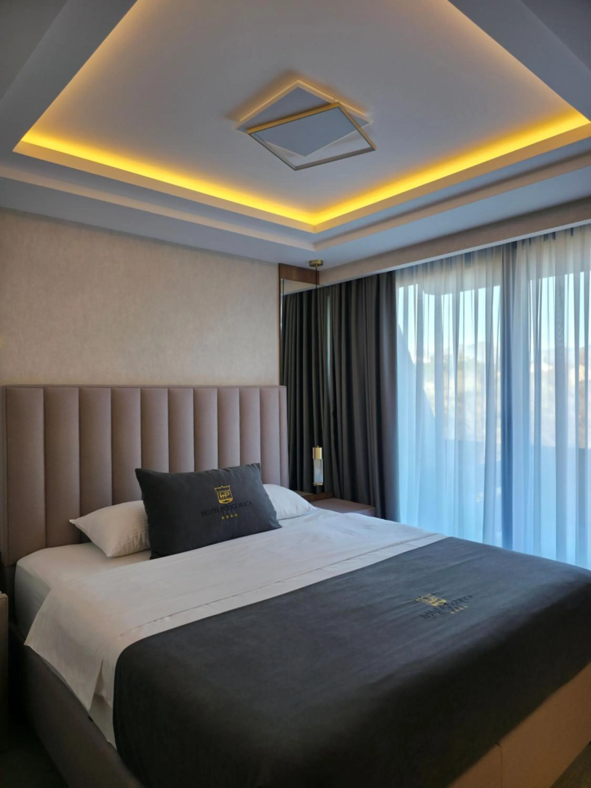 Bed in Hotel Podgorica