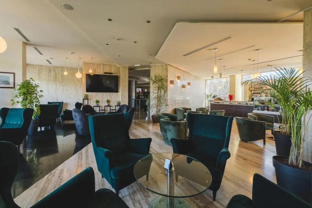Lounge or bar in Hotel Podgorica