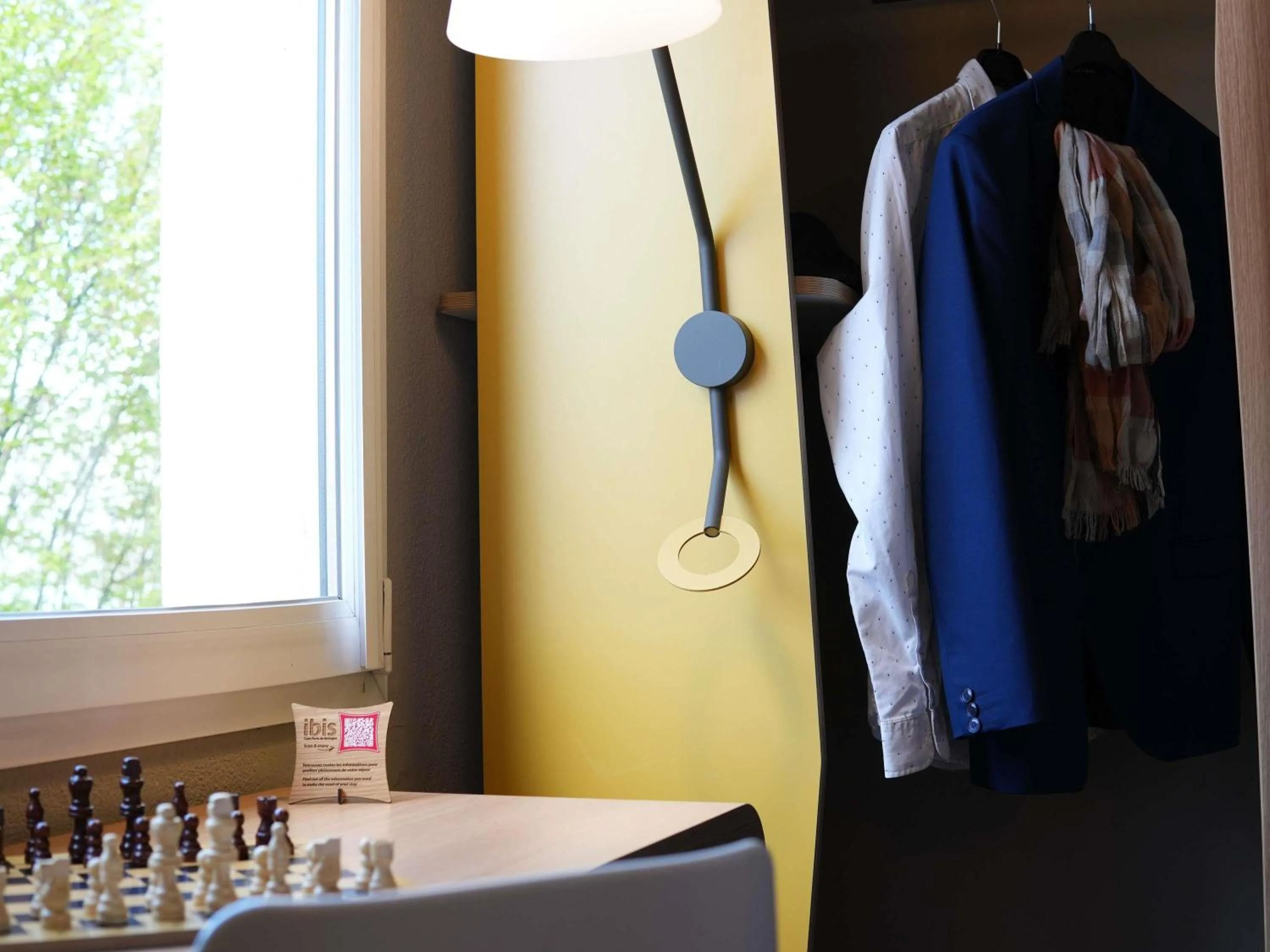 Bedroom in ibis Caen Porte De Bretagne