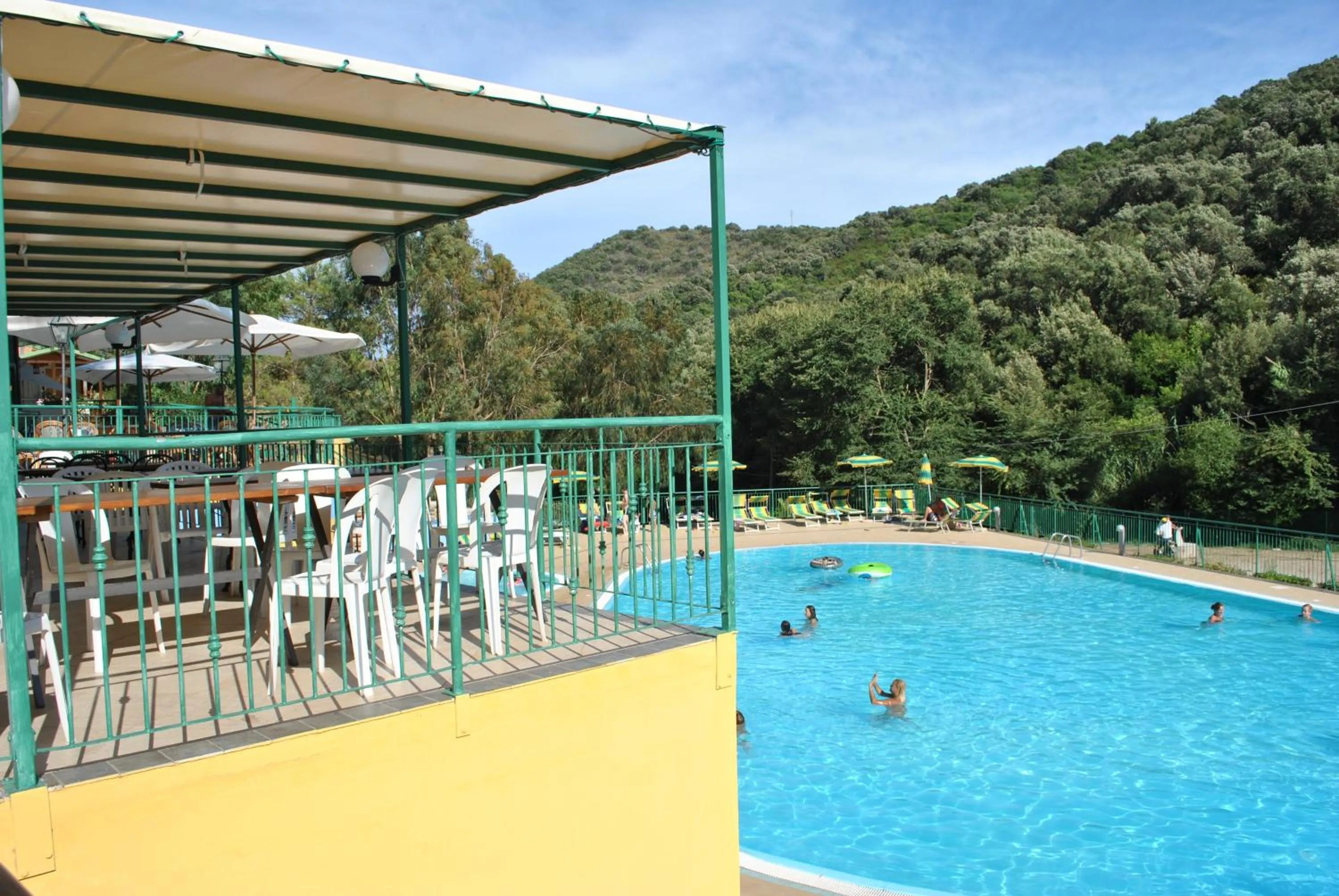 Swimming pool in Camping Village Canapai
