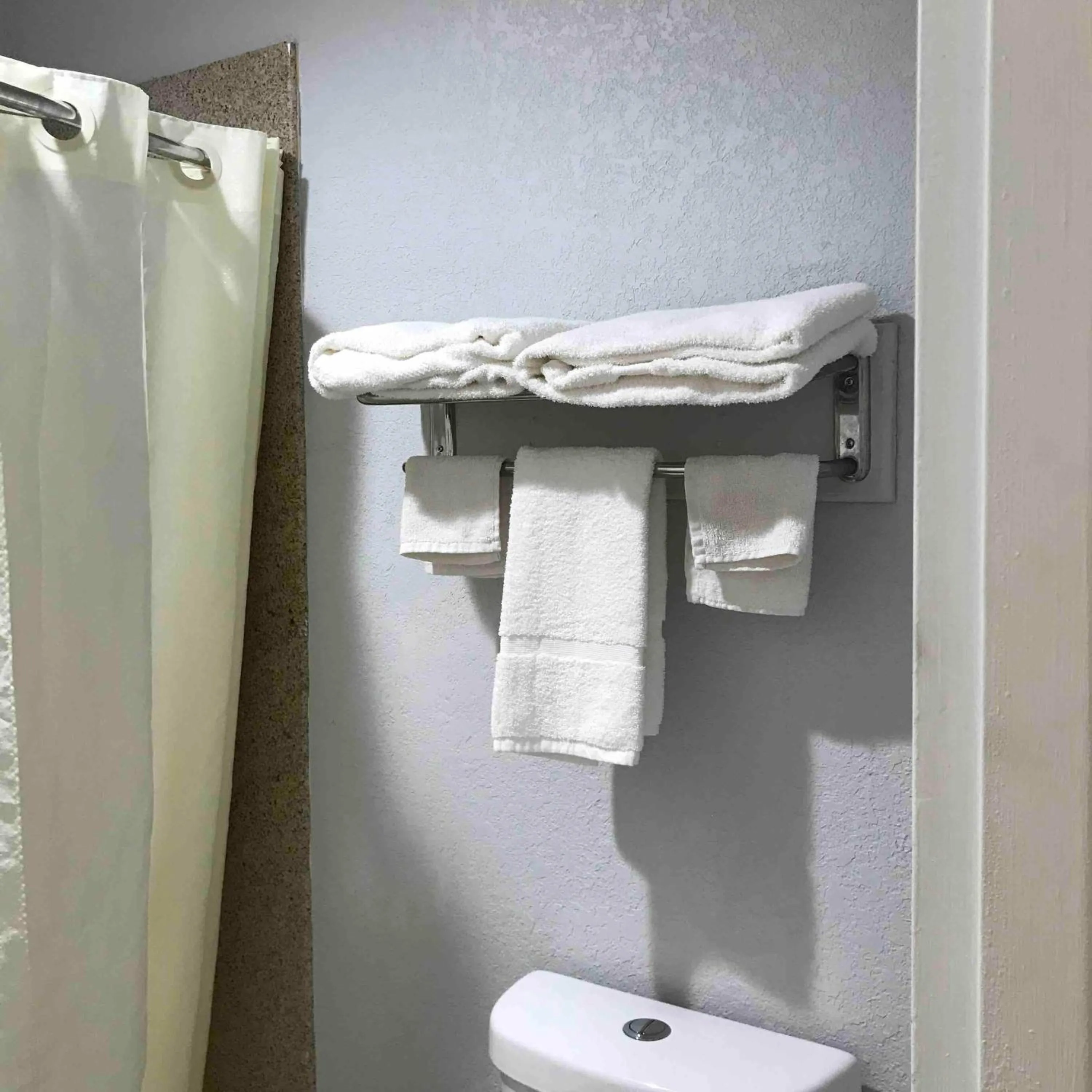 towels in Walnut Inn - Checotah