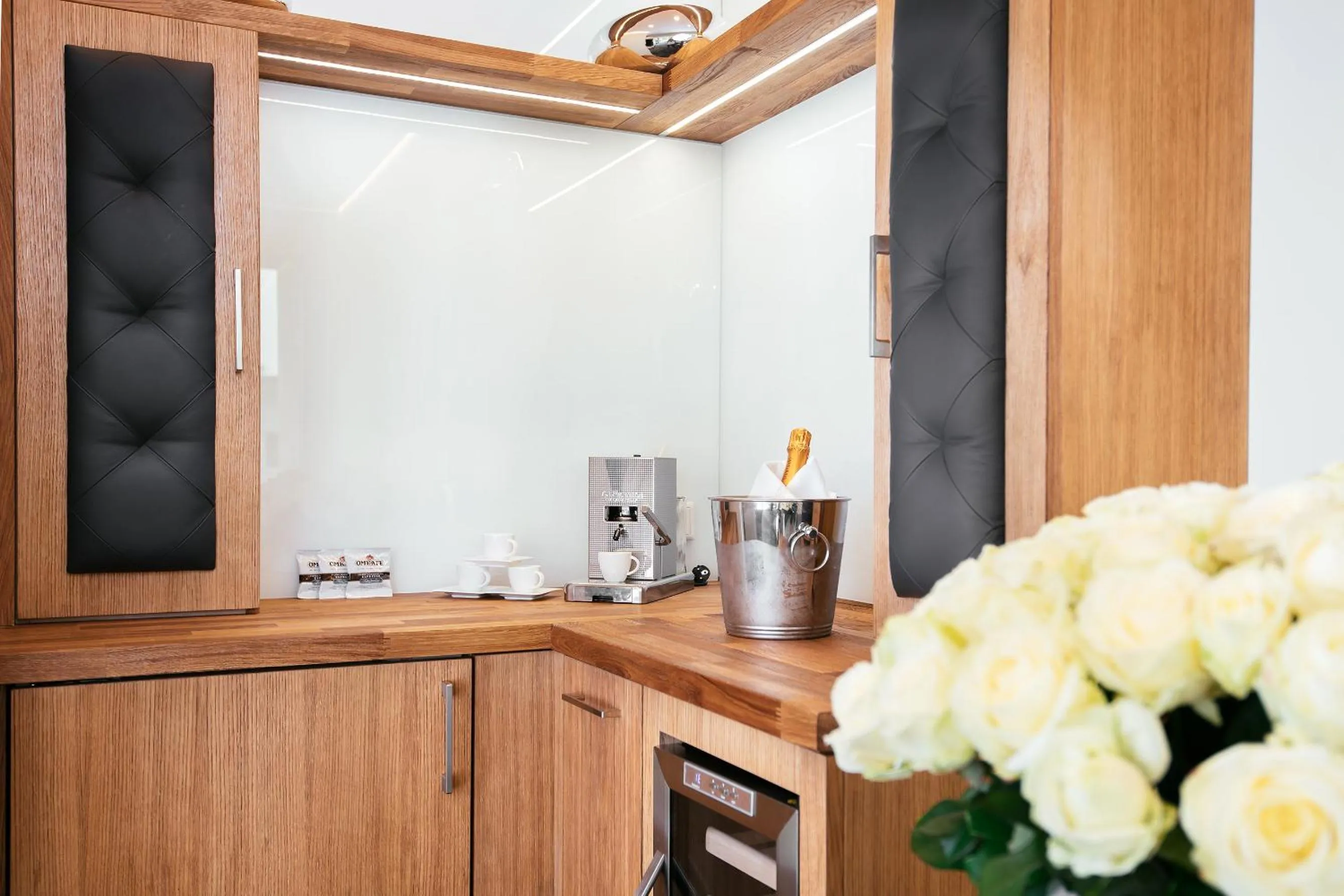 Kitchen or kitchenette in Hotel Edison