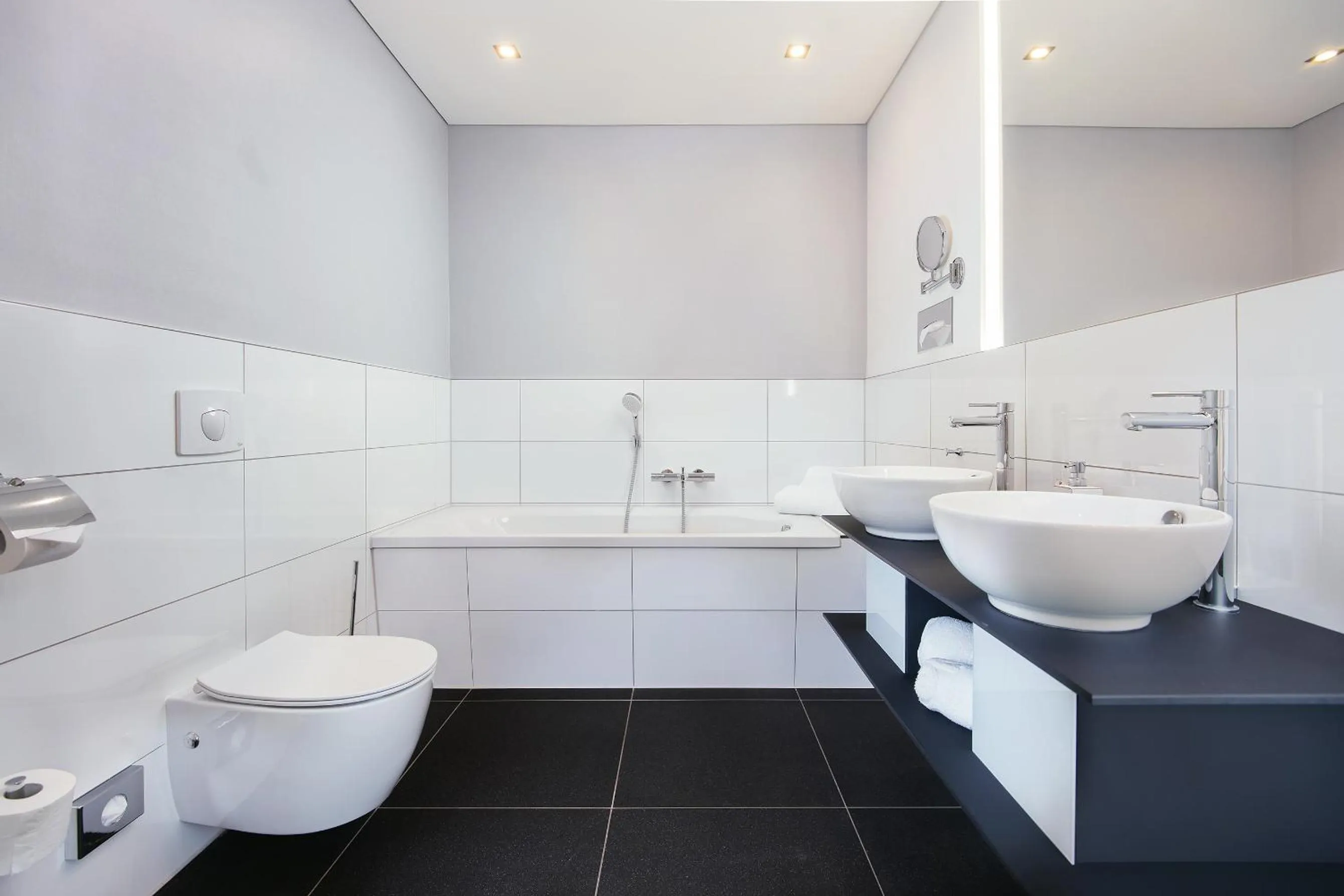 Bathroom in Hotel Edison