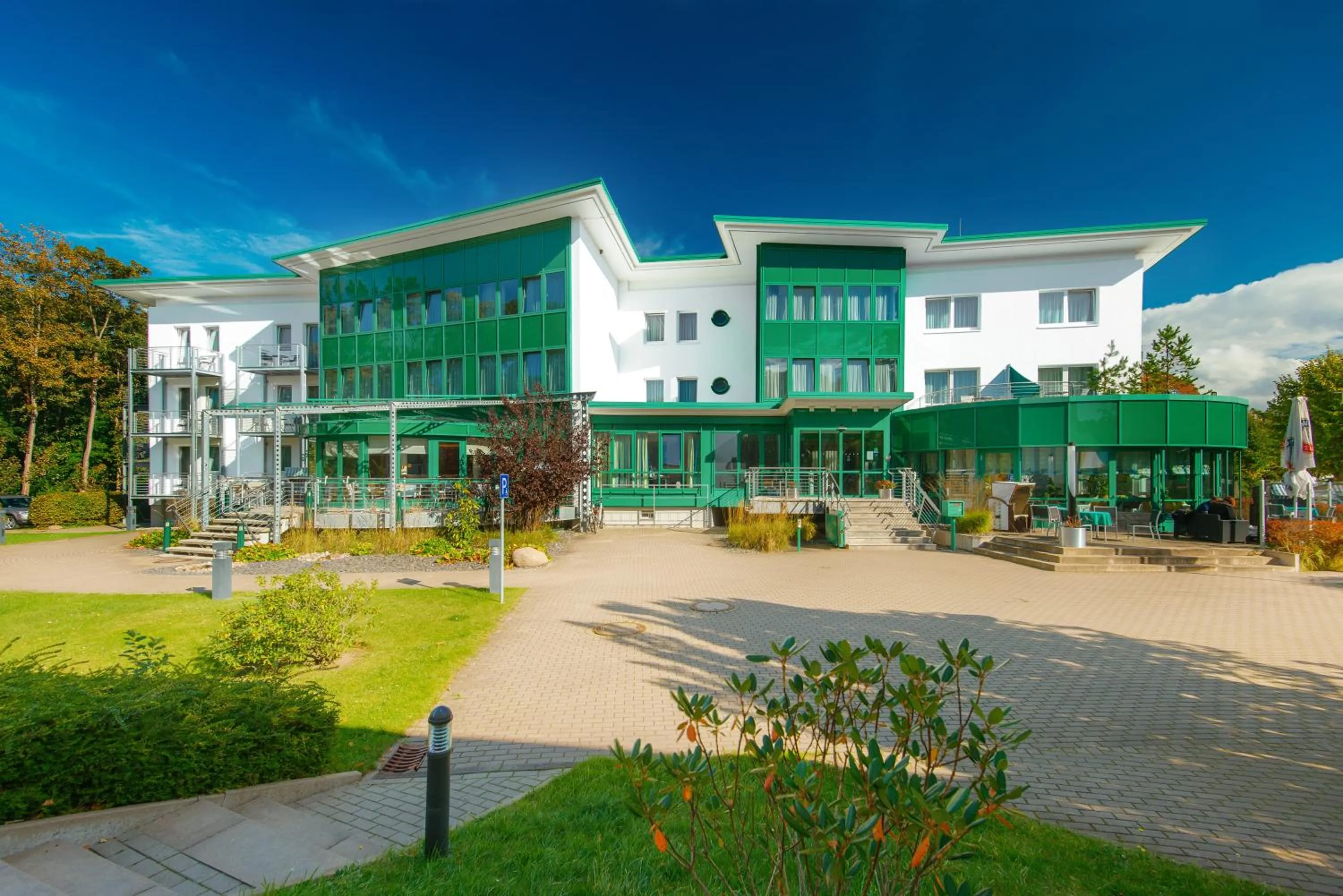 Facade/entrance in Hotel Edison