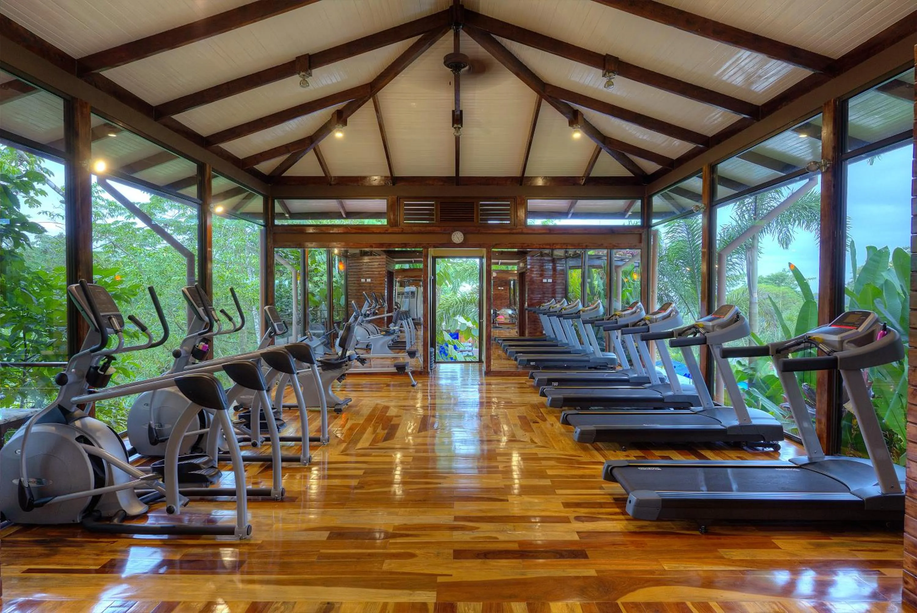 Fitness centre/facilities in Nayara Gardens