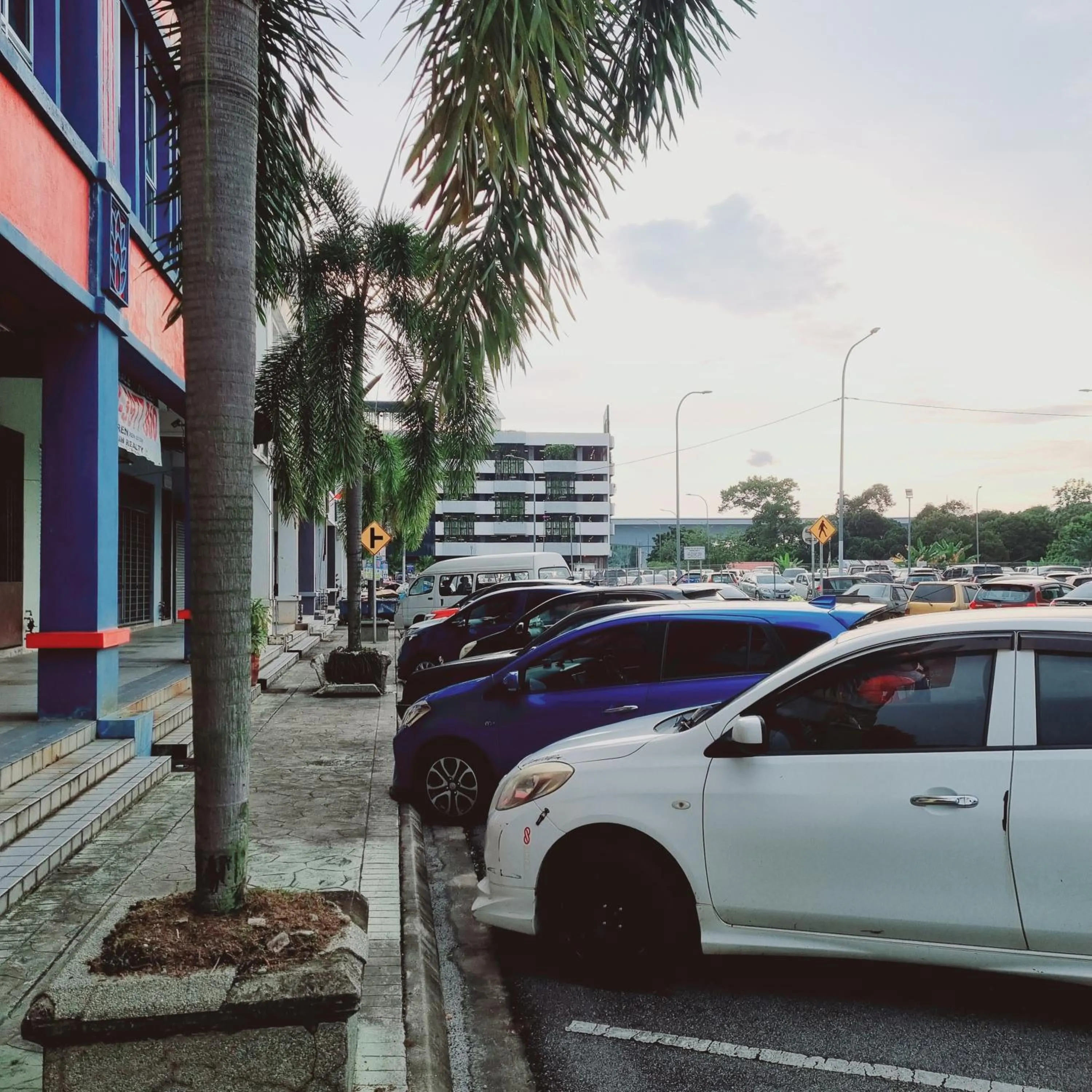 Sunrise Golden Hotel