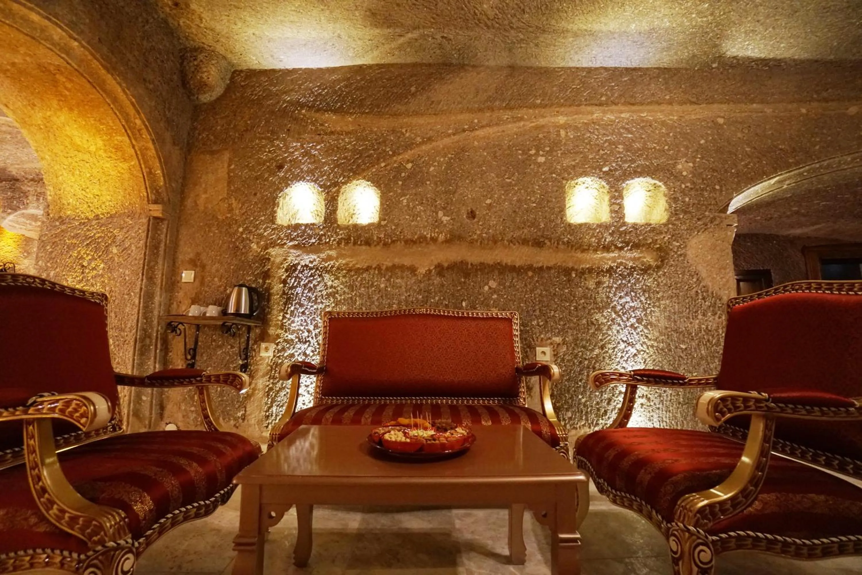 Seating area in Roma Cave Suite