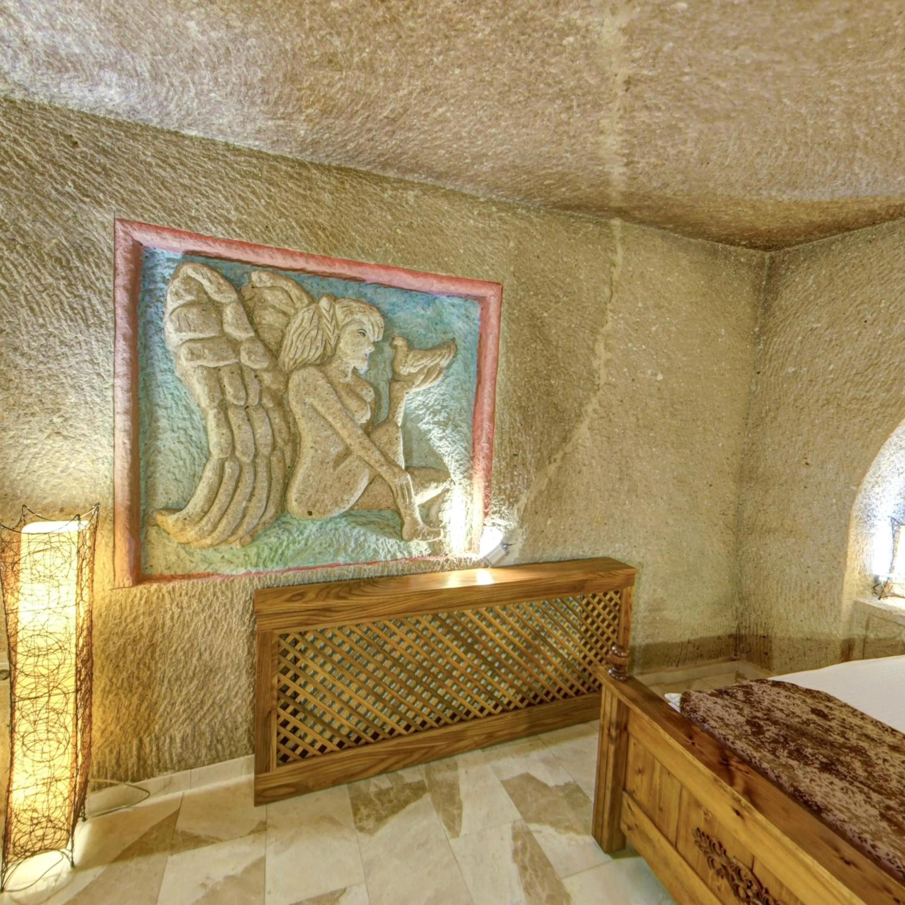 Decorative detail in Roma Cave Suite