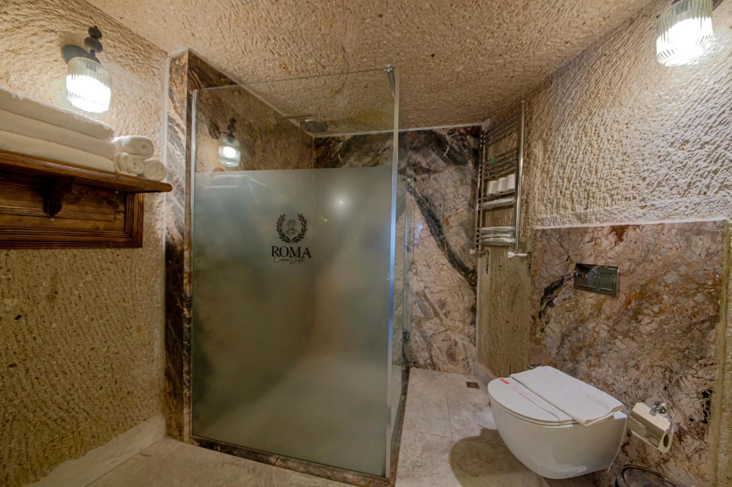 Bathroom in Roma Cave Suite