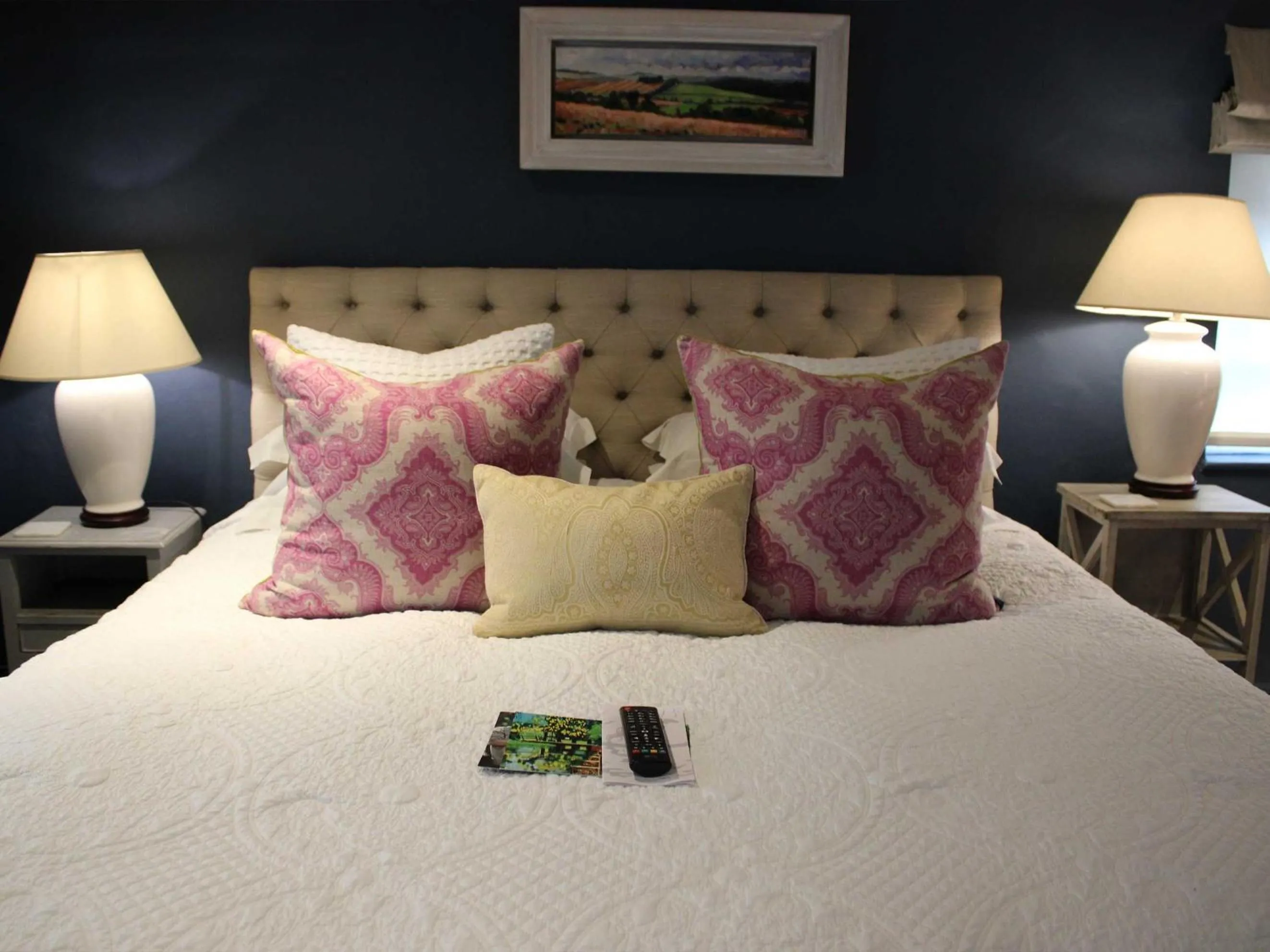 Bed in The Greyhound on the Test Hotel