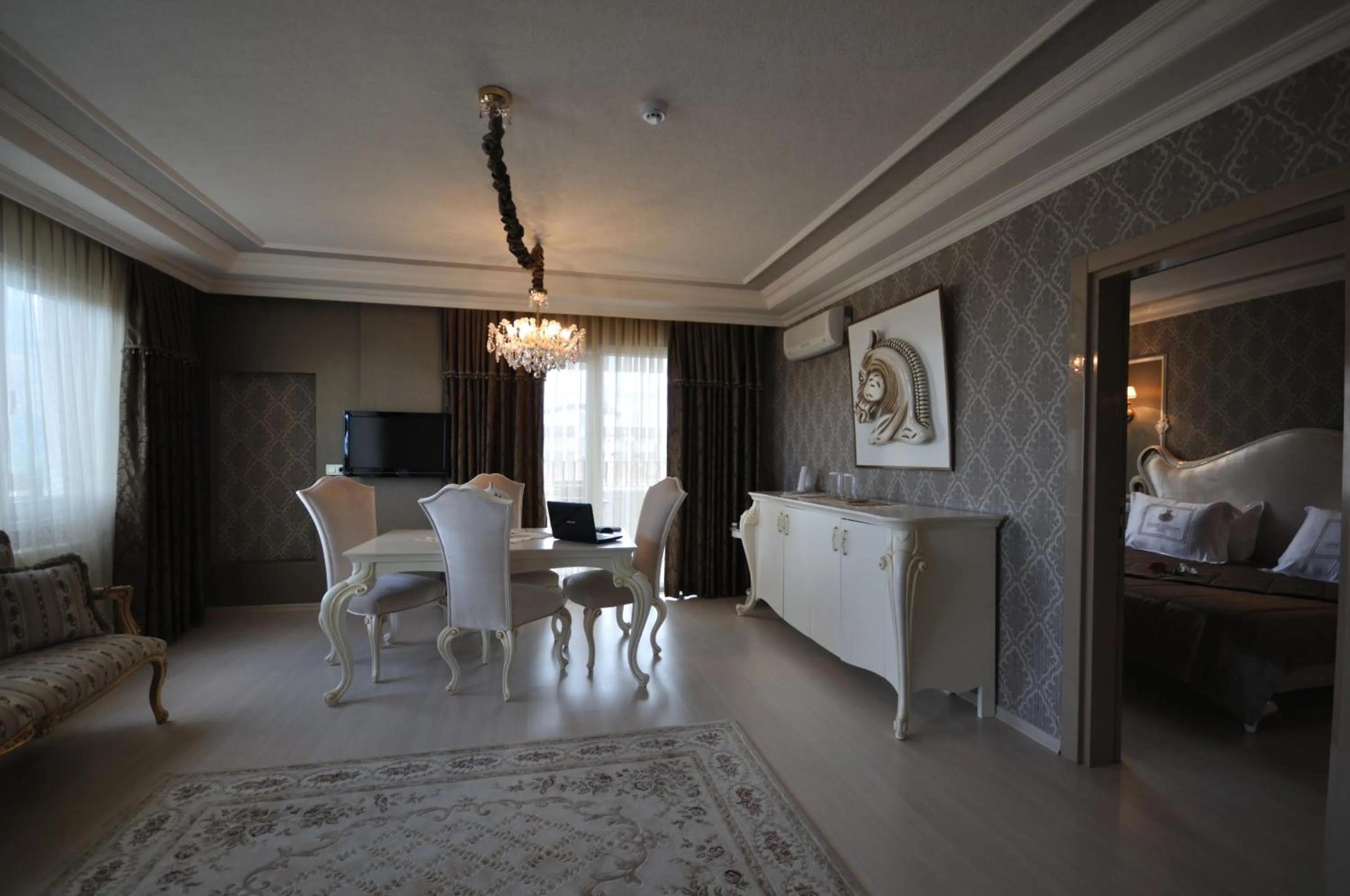 Living room in Grand Atakum Hotel