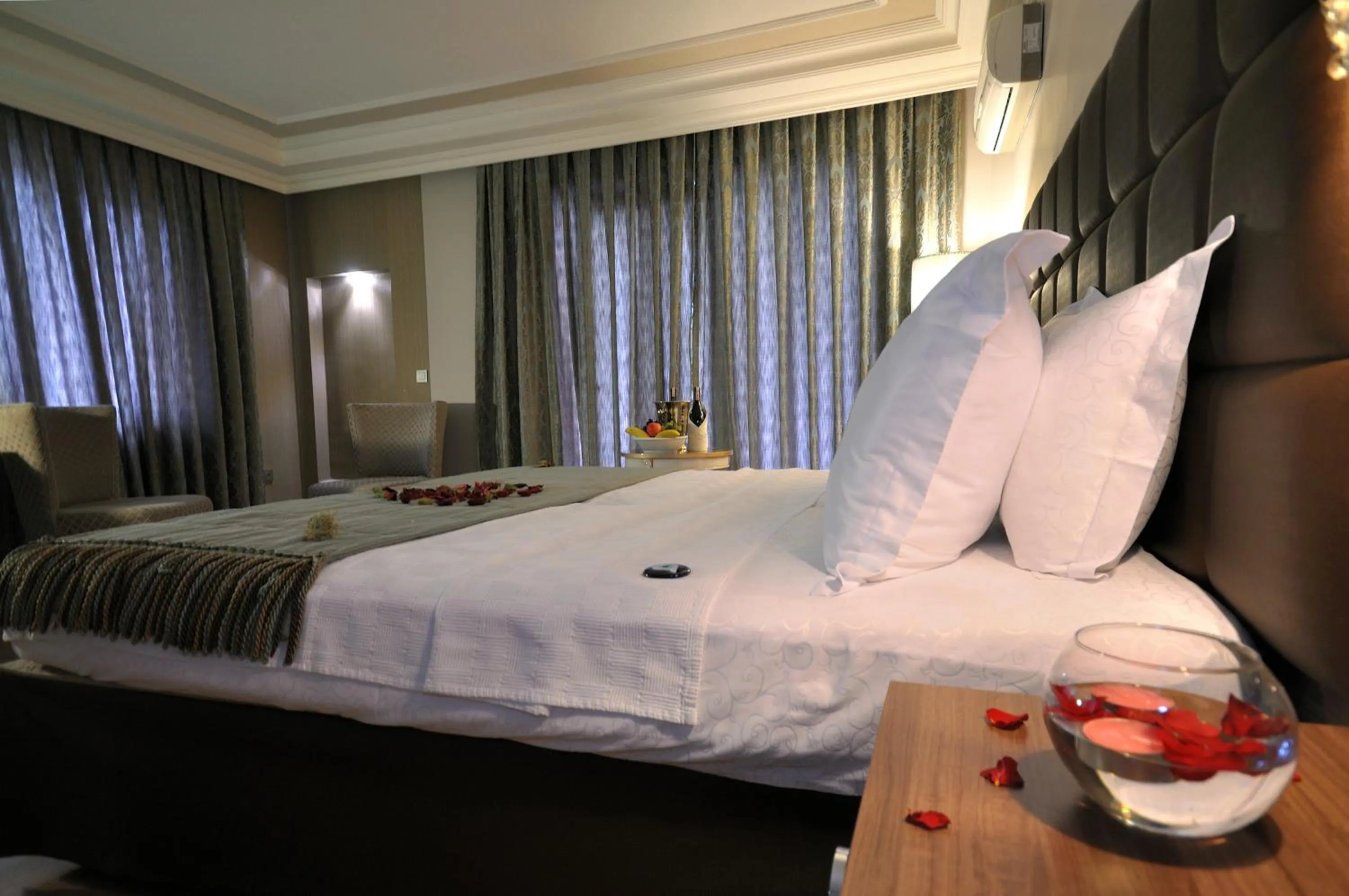 Bed in Grand Atakum Hotel