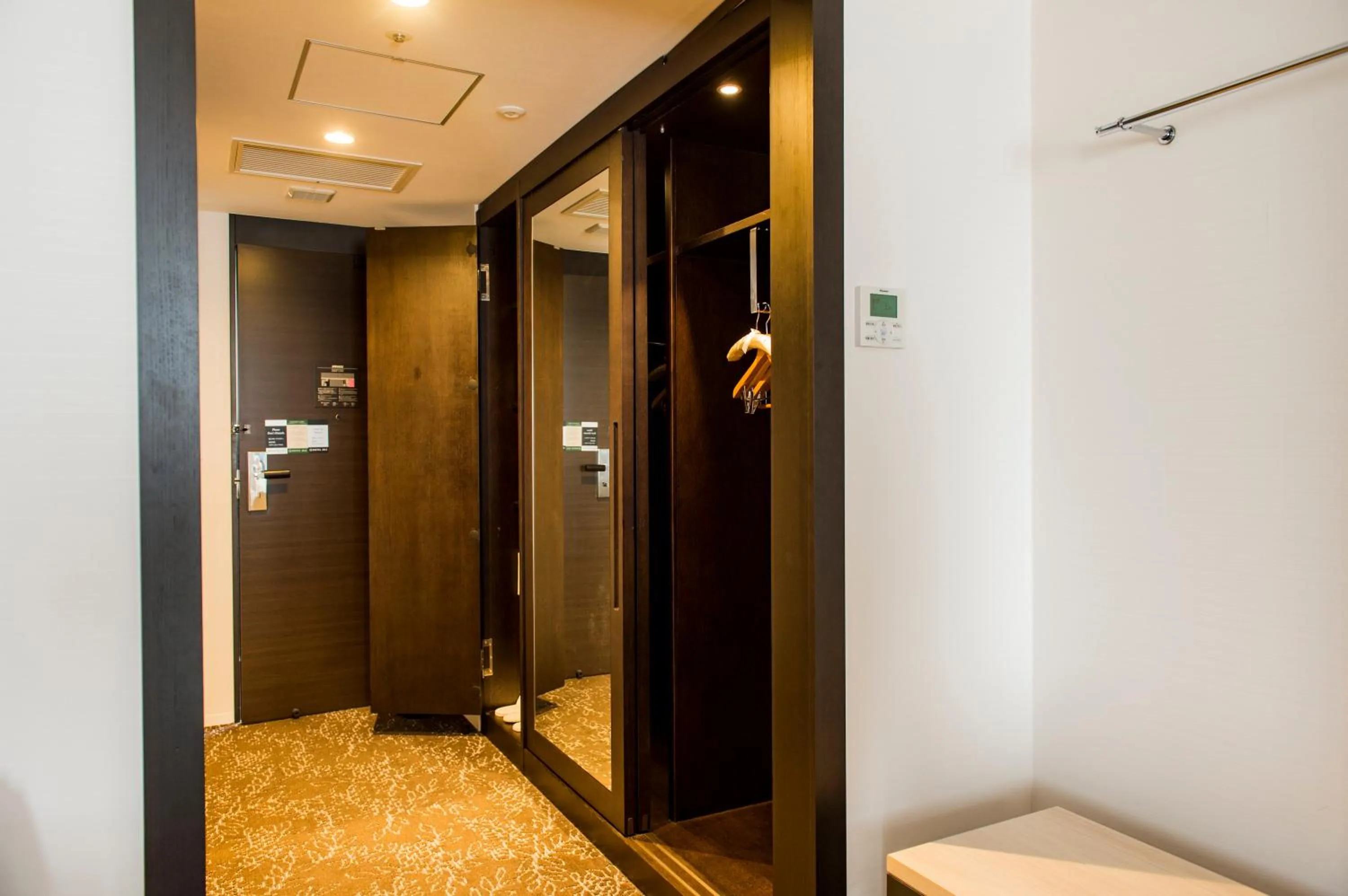 Photo of the whole room in Hotel Ole