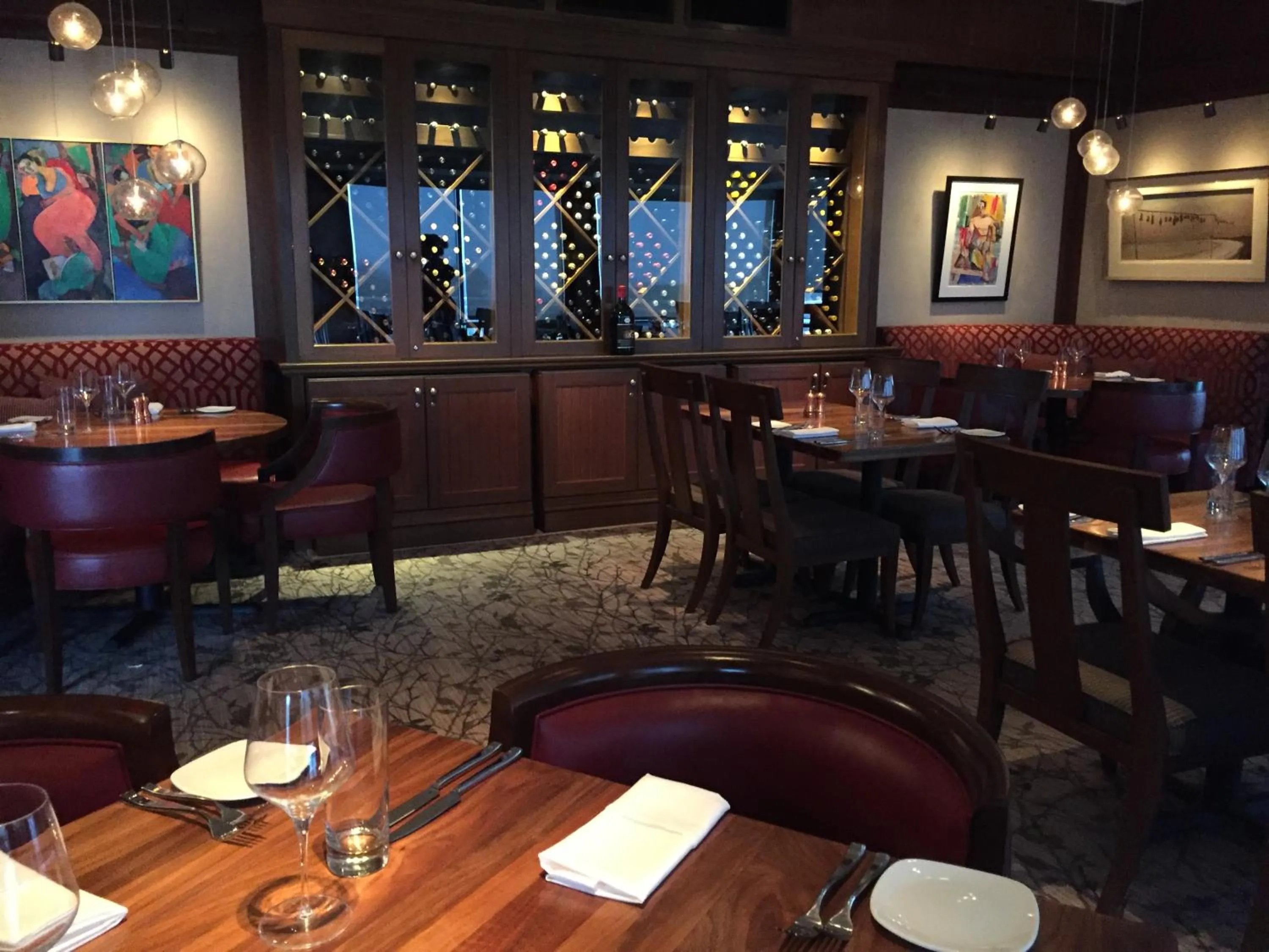 Restaurant/places to eat in Inn By the Sea