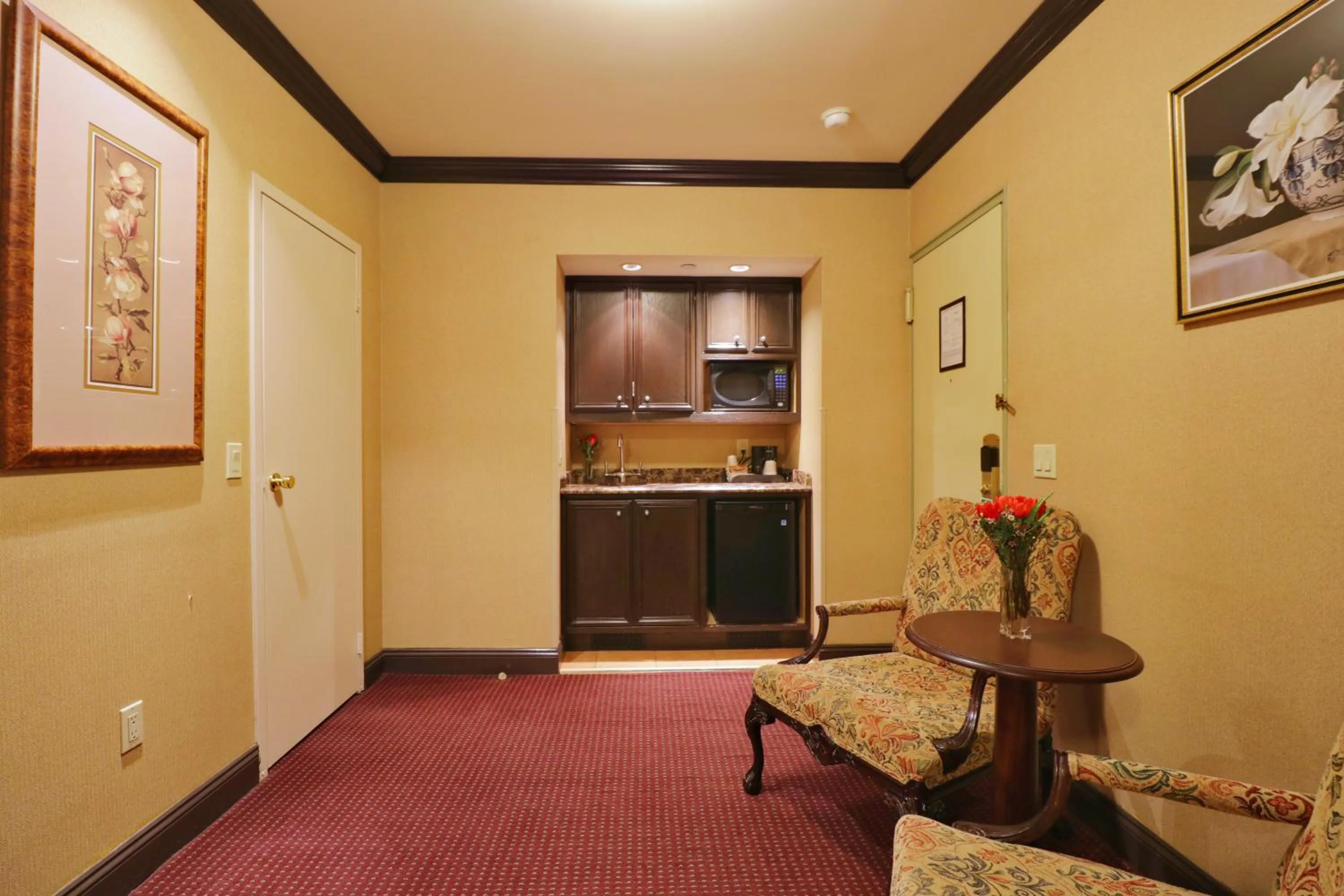 Kitchen/Kitchenette in Hotel Newton