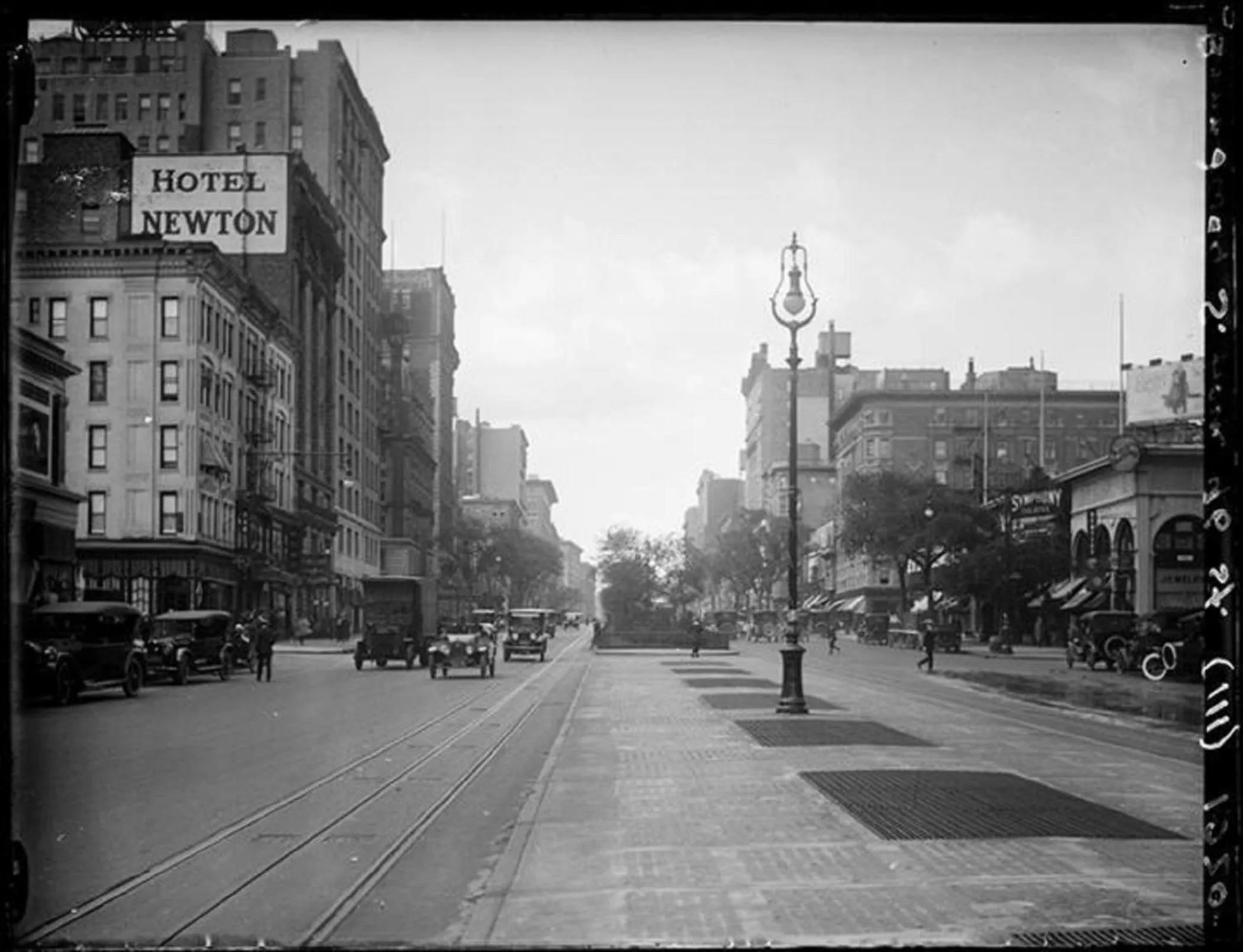 Neighbourhood in Hotel Newton