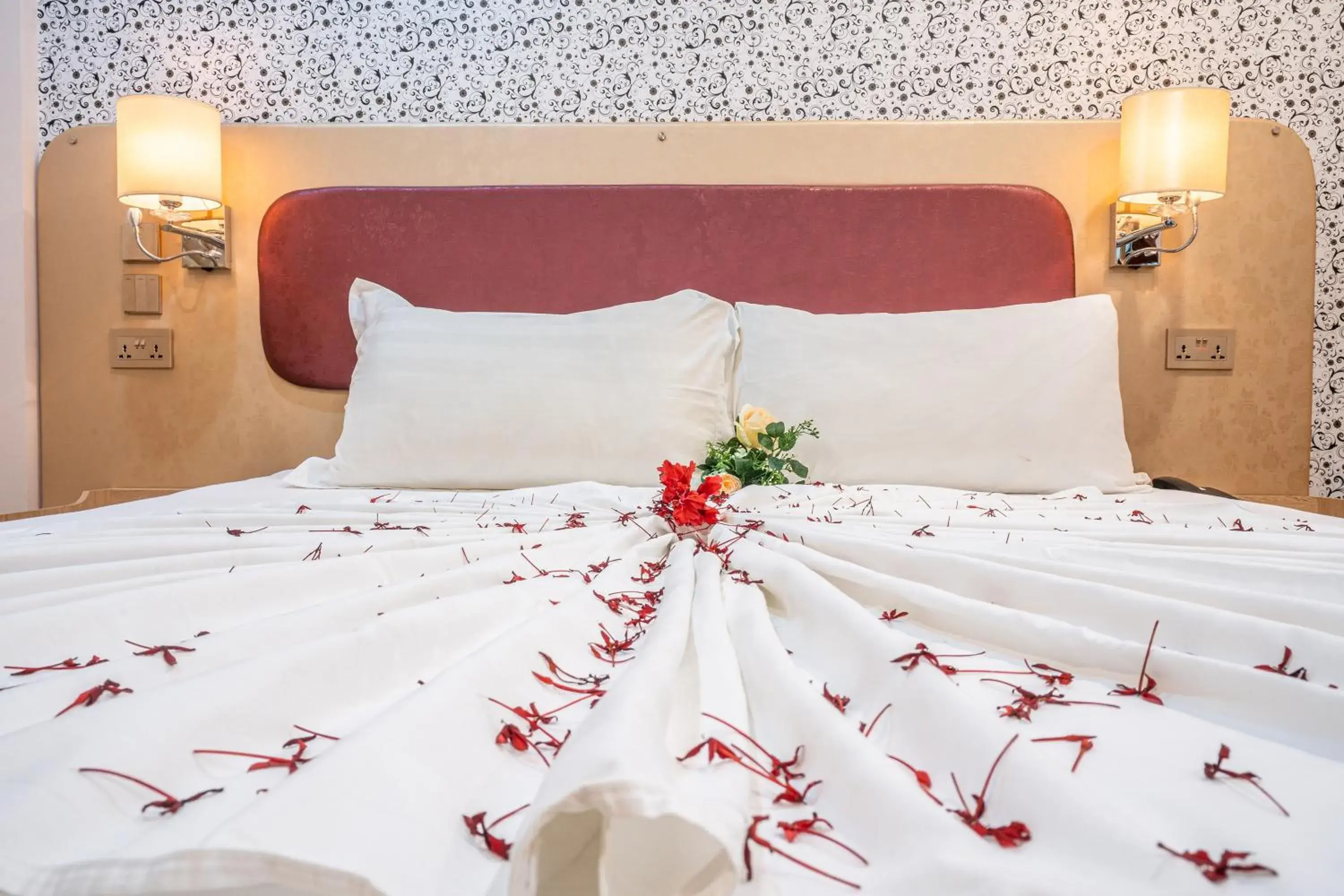 Bed in Sunrise Beach Bed in Sunrise Beach