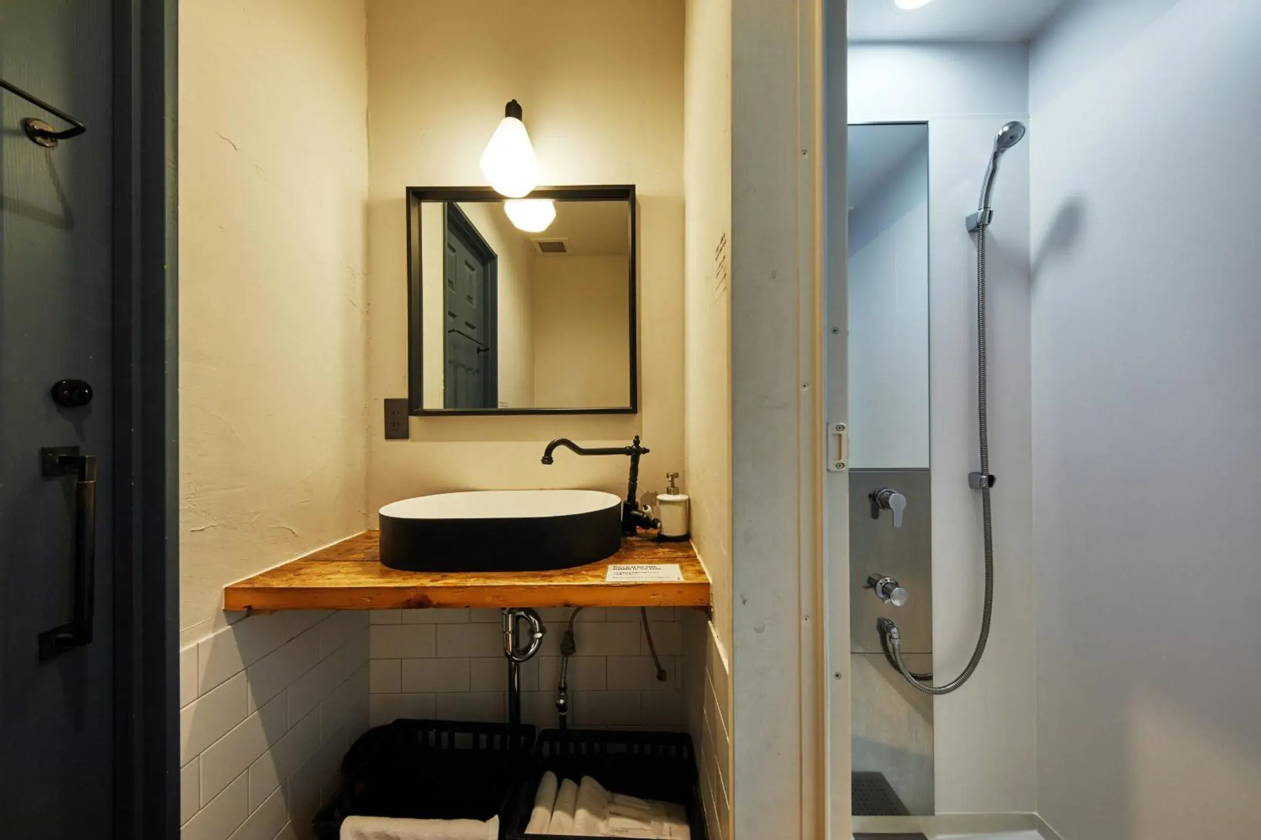 Shower in mizuka Imaizumi 1 - unmanned hotel - Shower in mizuka Imaizumi 1 - unmanned hotel -