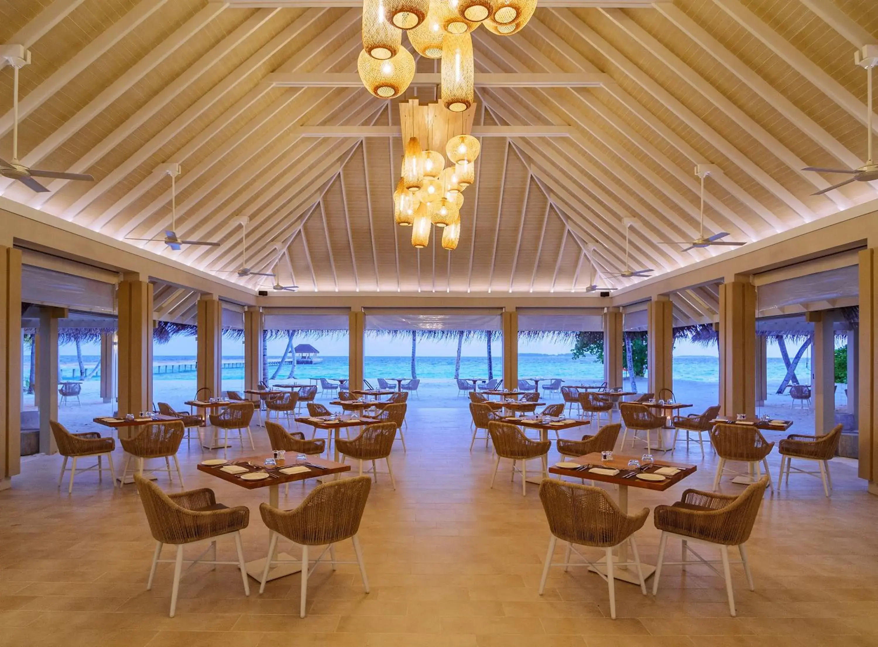 Restaurant/places to eat in Baglioni Resort Maldives - Luxury All Inclusive Restaurant/places to eat in Baglioni Resort Maldives - Luxury All Inclusive