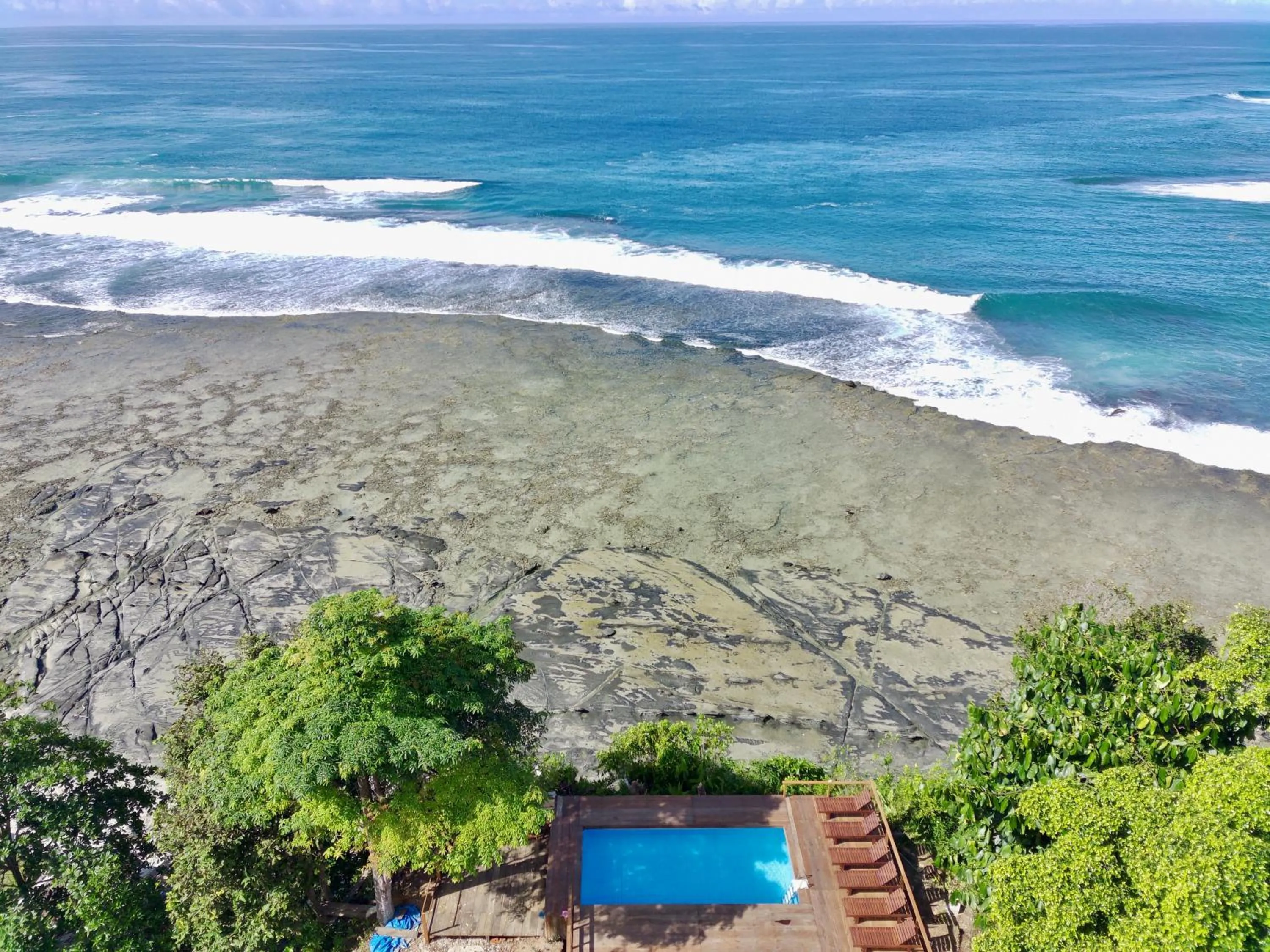 BatuRundung Surf Resort