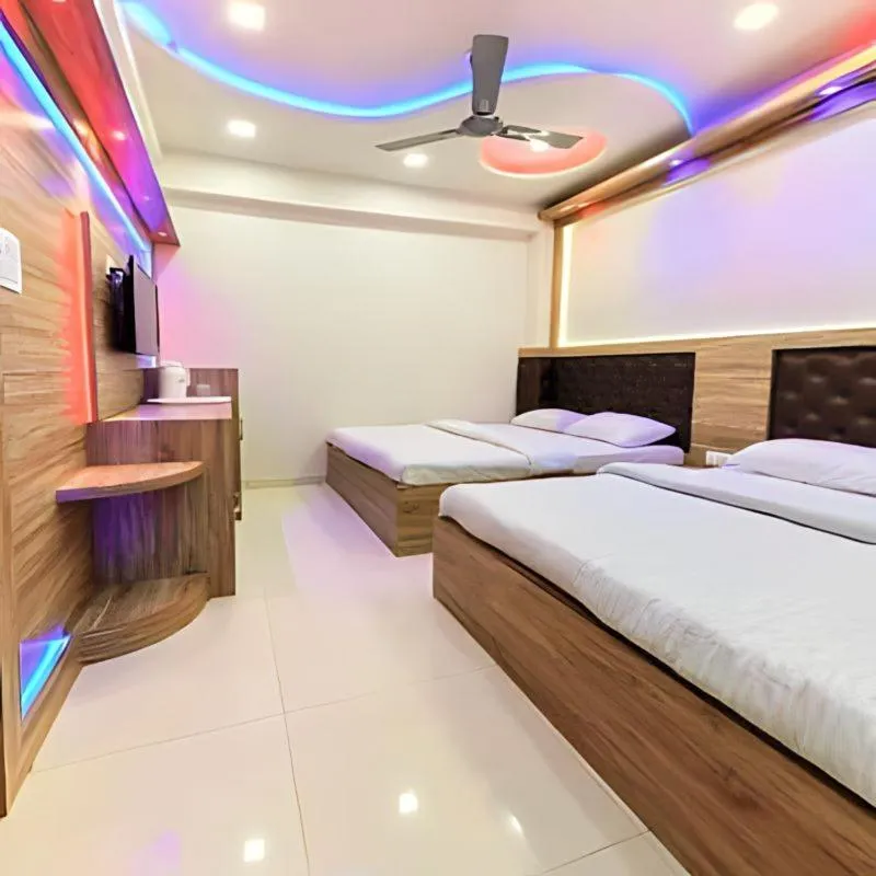 Bed in Taj Square A luxurious family homestay