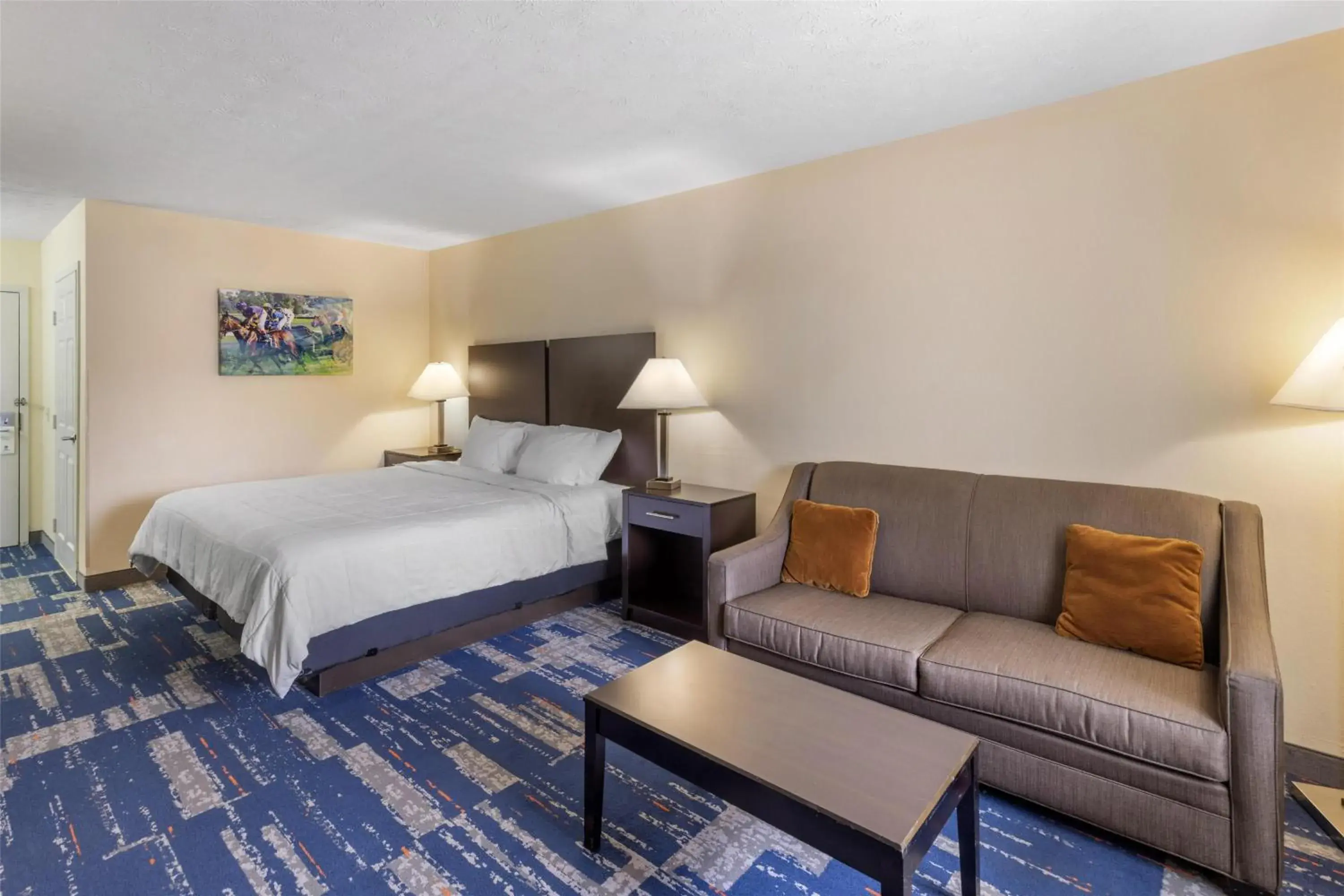 Bedroom in Best Western Parkside Inn Bedroom in Best Western Parkside Inn