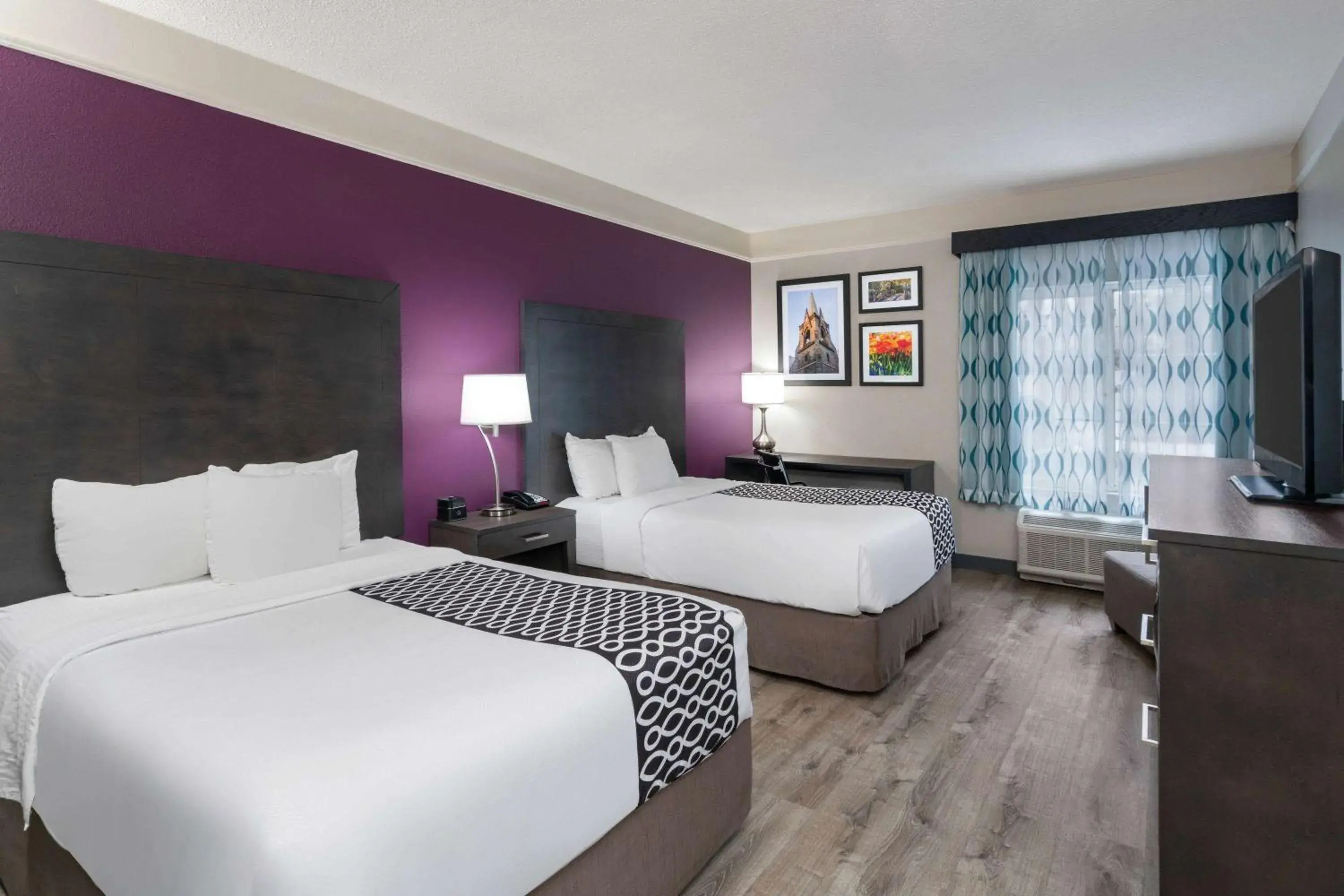 Double Room with Two Double Beds - Non-Smoking in La Quinta by Wyndham Latham Albany Airport Double Room with Two Double Beds - Non-Smoking in La Quinta by Wyndham Latham Albany Airport