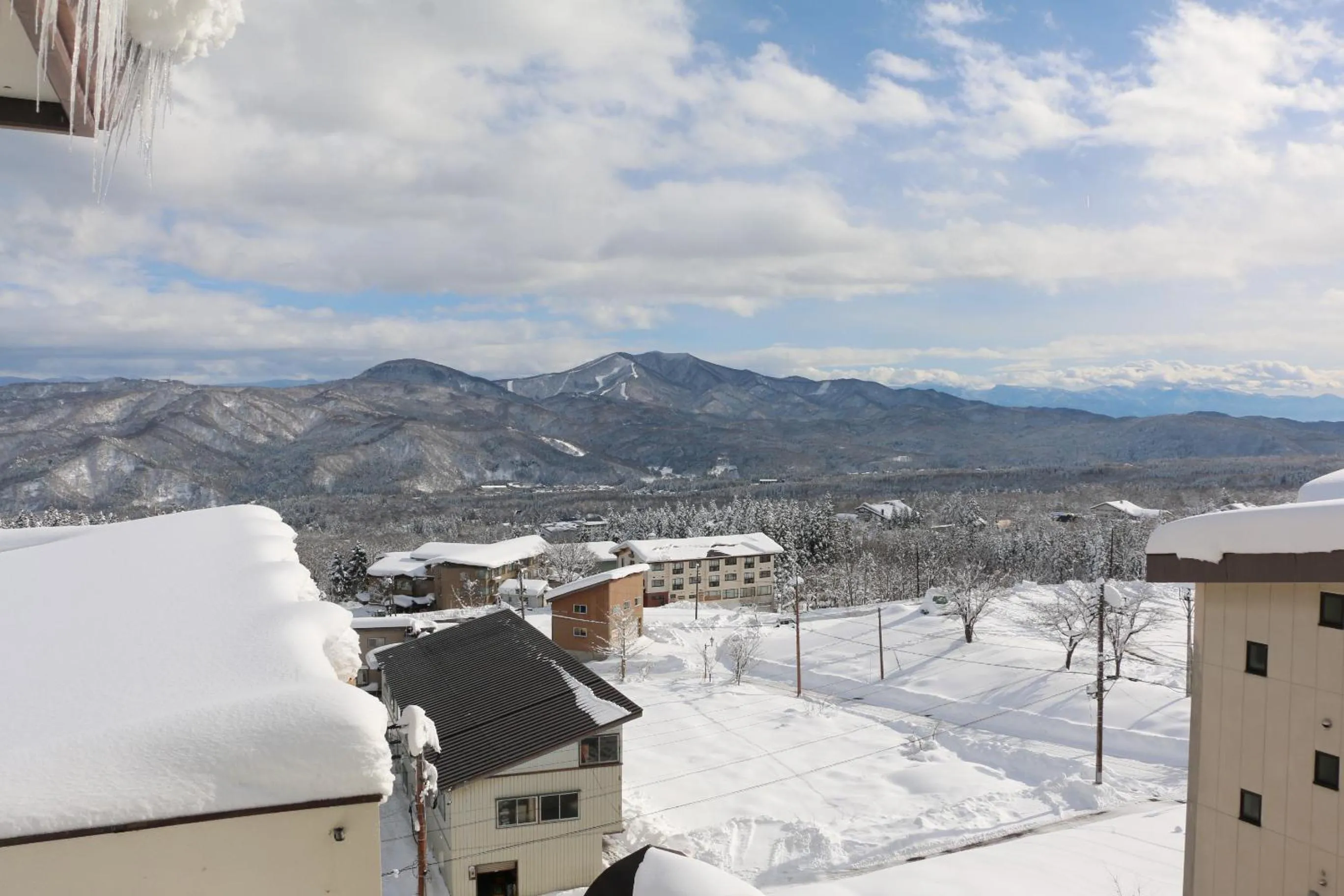 Mountain view in The Address Akakura
