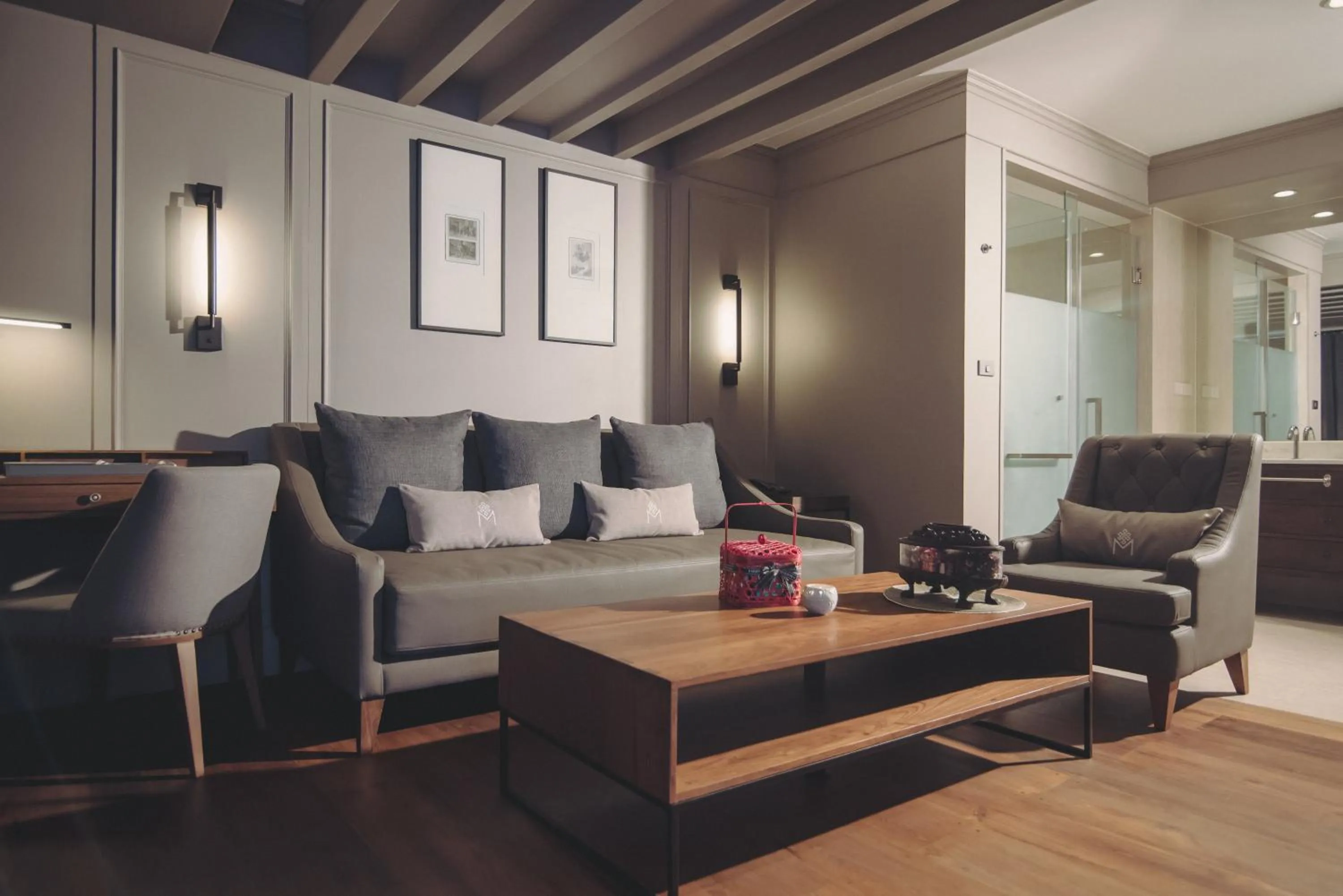 Living room in Marine Beach Hotel Pattaya - SHA Plus