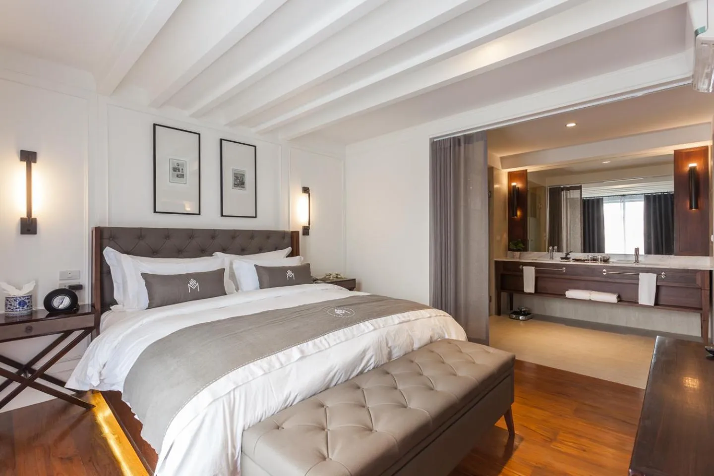 Bed in Marine Beach Hotel Pattaya - SHA Plus