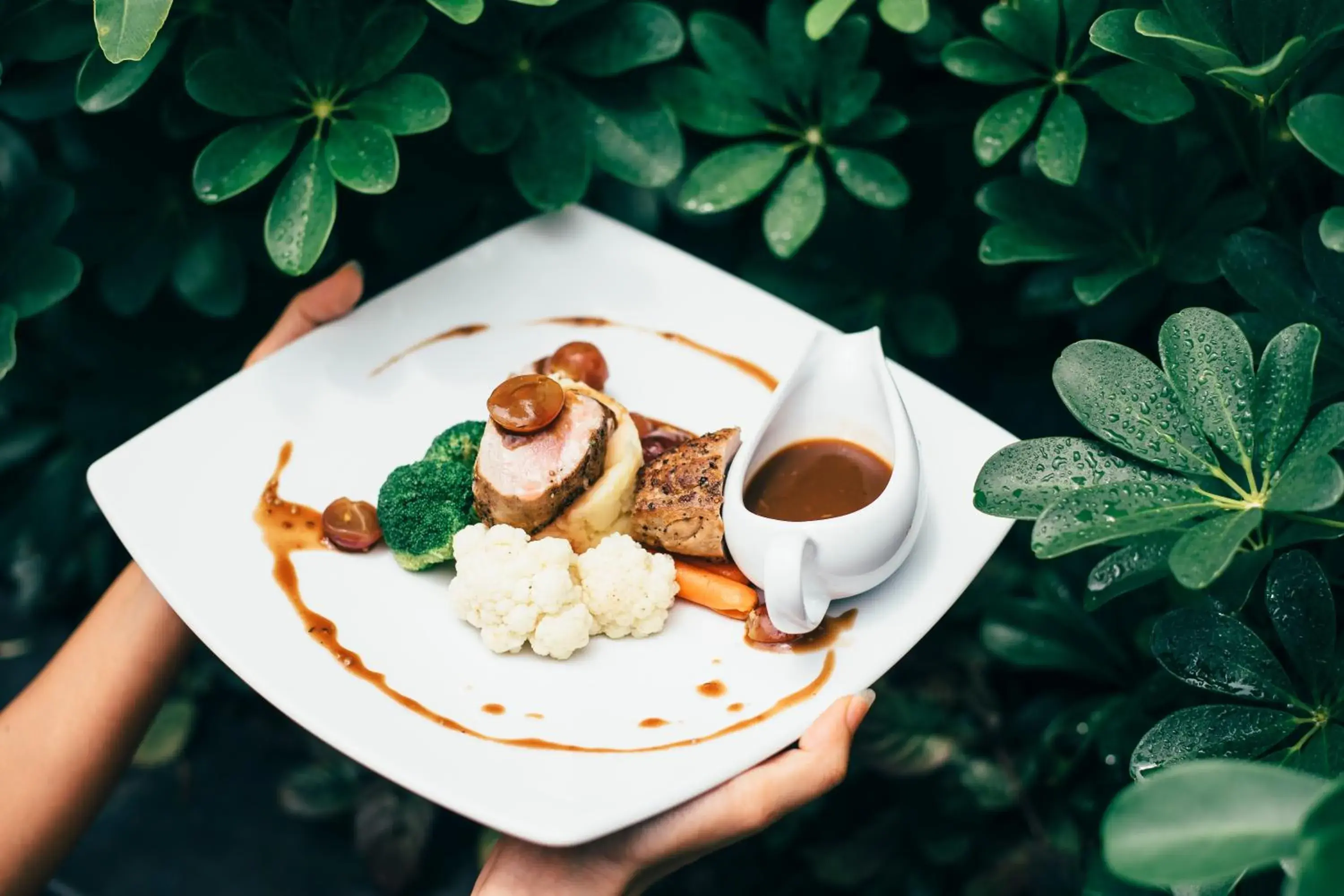 Food and drinks in Marine Beach Hotel Pattaya - SHA Plus Food and drinks in Marine Beach Hotel Pattaya - SHA Plus