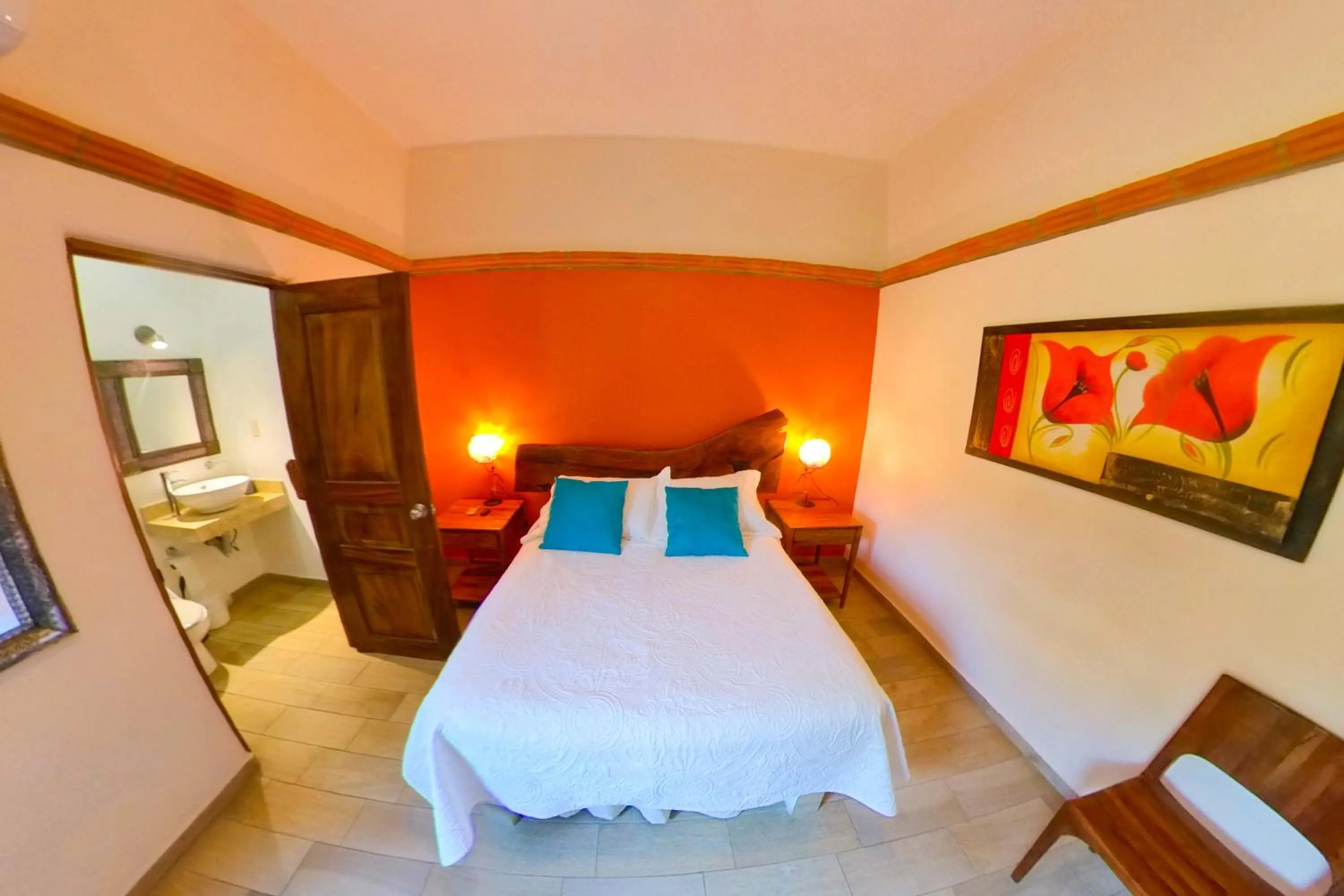 Bathroom, Bed in Villa Los Corales