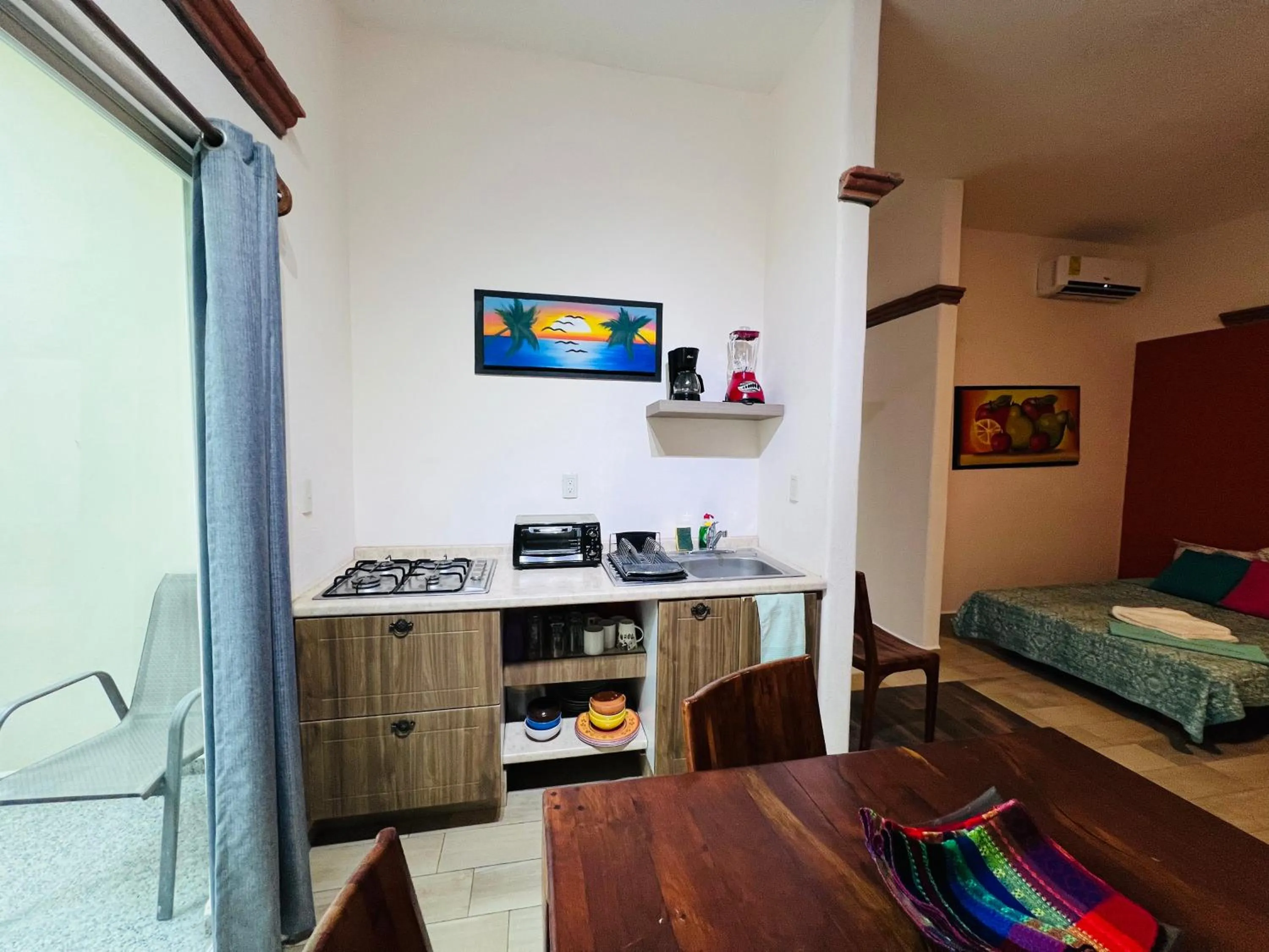 Coffee/tea facilities, Bed in Villa Los Corales