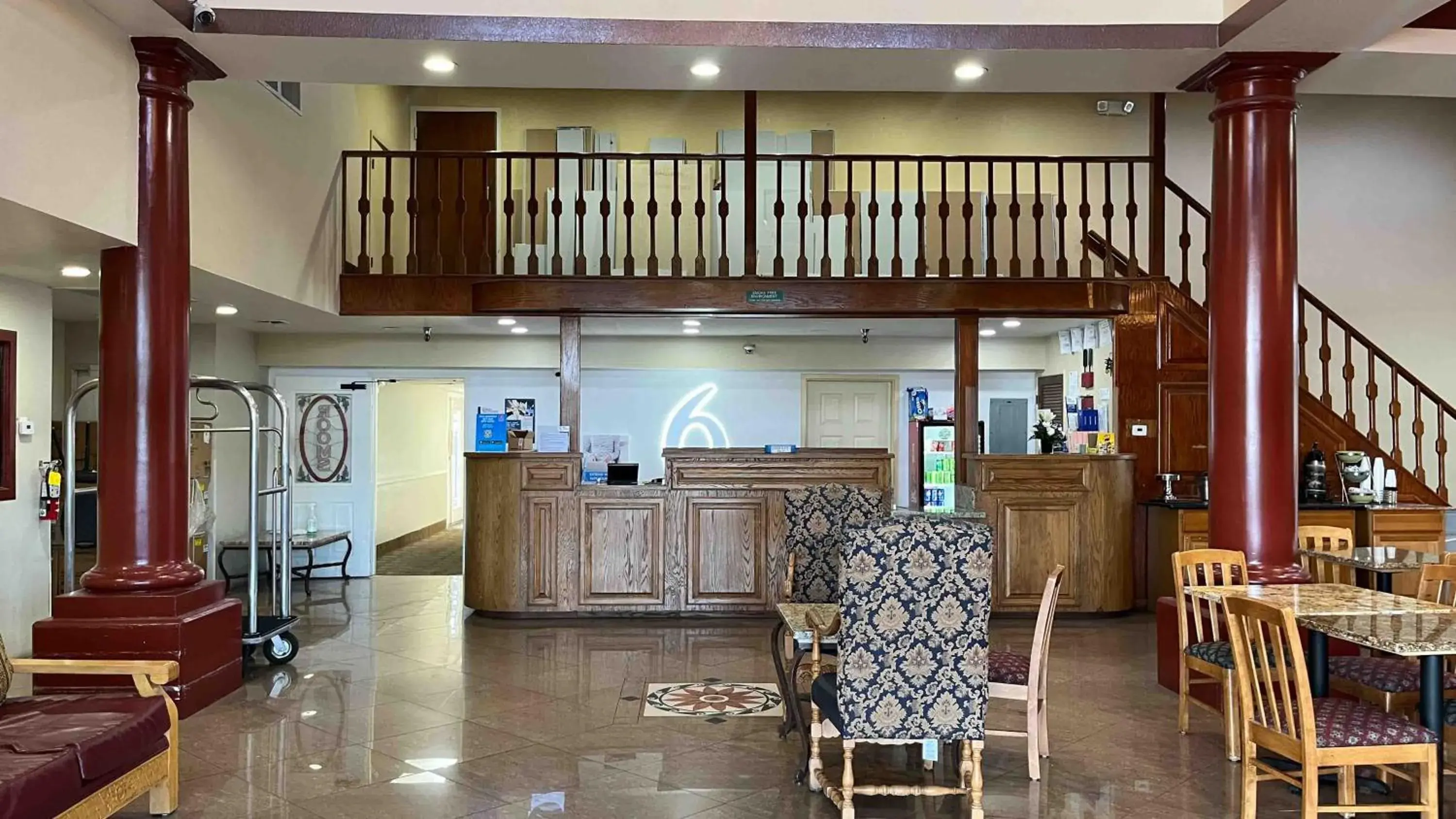 Lobby or reception in Motel 6 Tucson, AZ Airport Kino Sports Complex Lobby or reception in Motel 6 Tucson, AZ Airport Kino Sports Complex