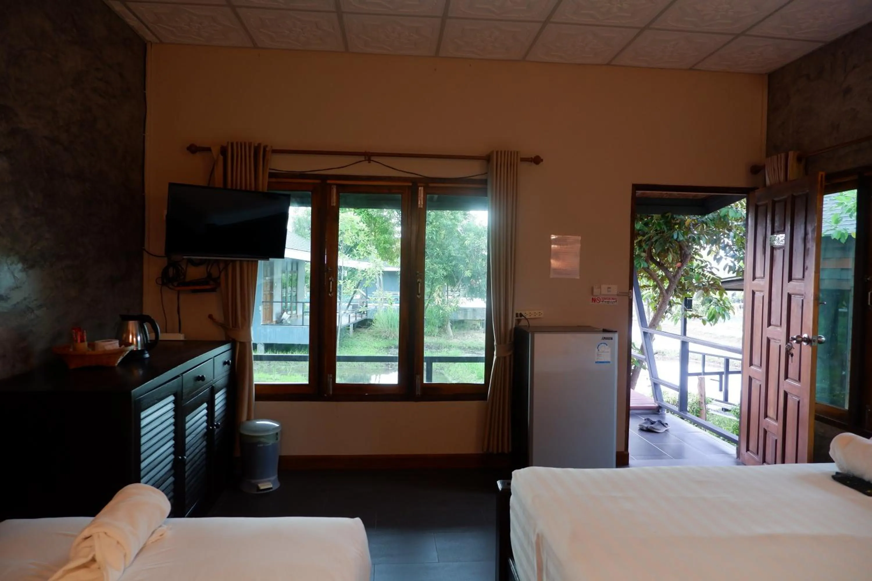 Bed in Nok Chan Mee Na