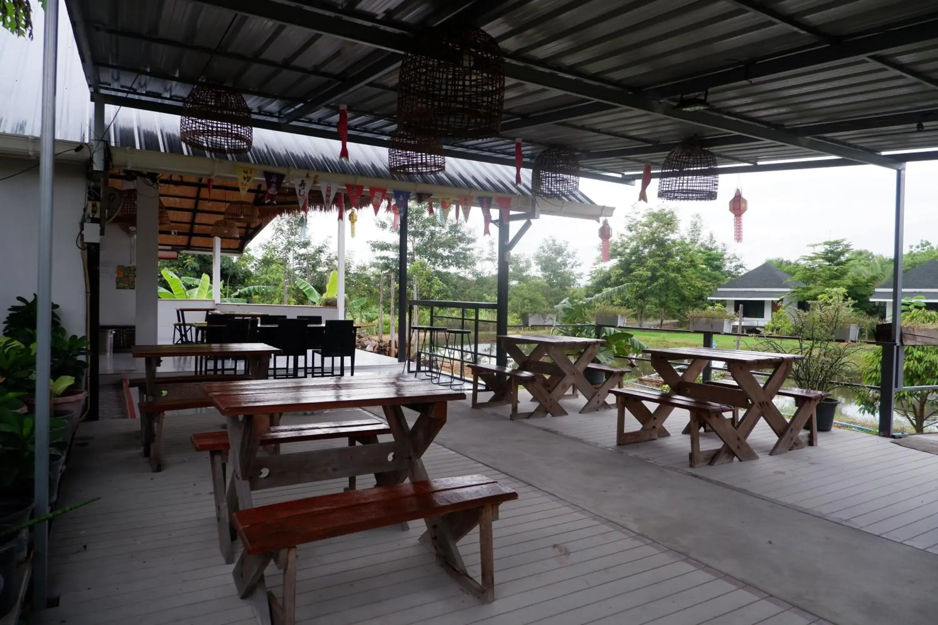 Restaurant/places to eat in Nok Chan Mee Na Restaurant/places to eat in Nok Chan Mee Na