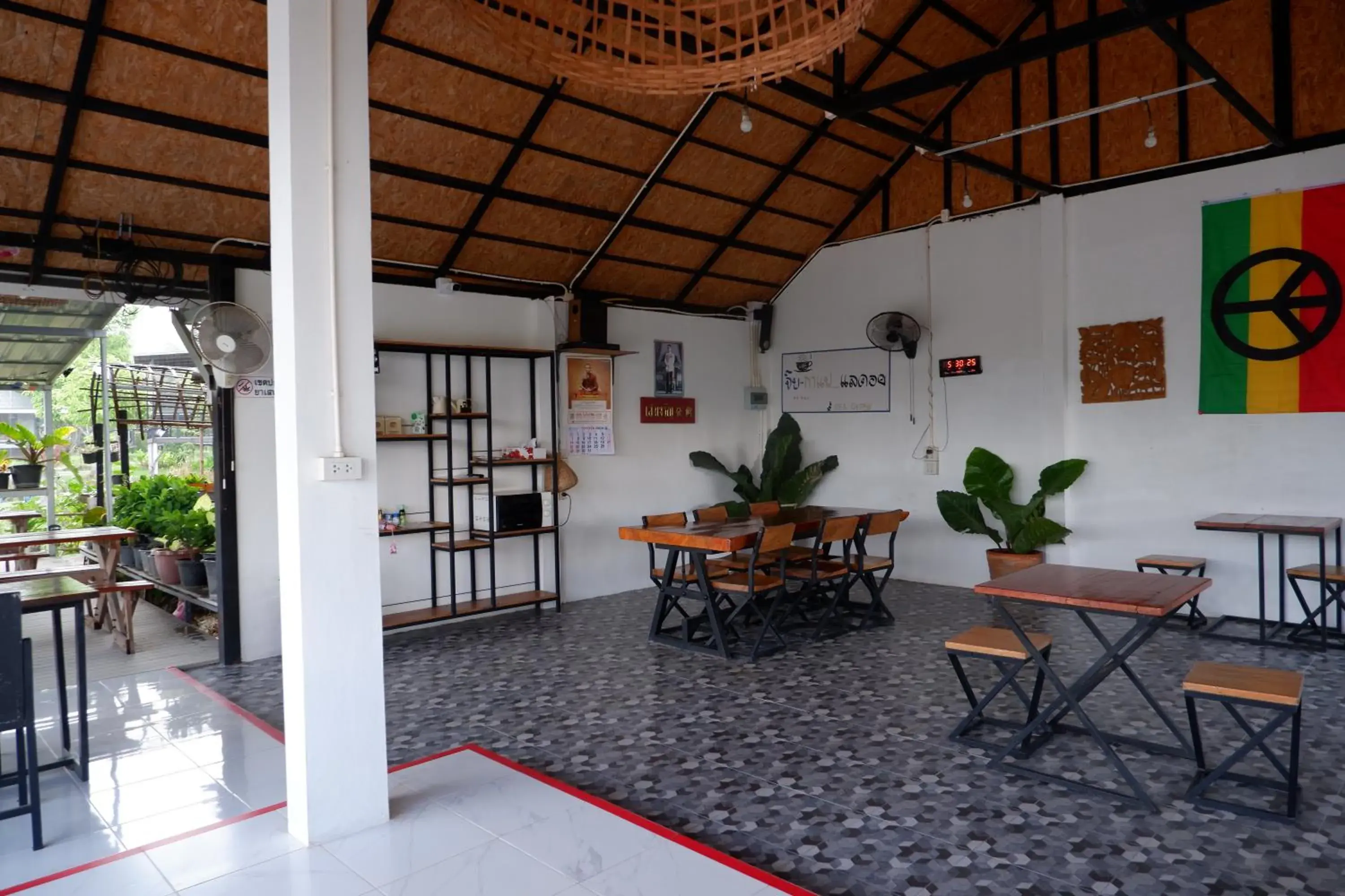 Restaurant/places to eat in Nok Chan Mee Na Restaurant/places to eat in Nok Chan Mee Na