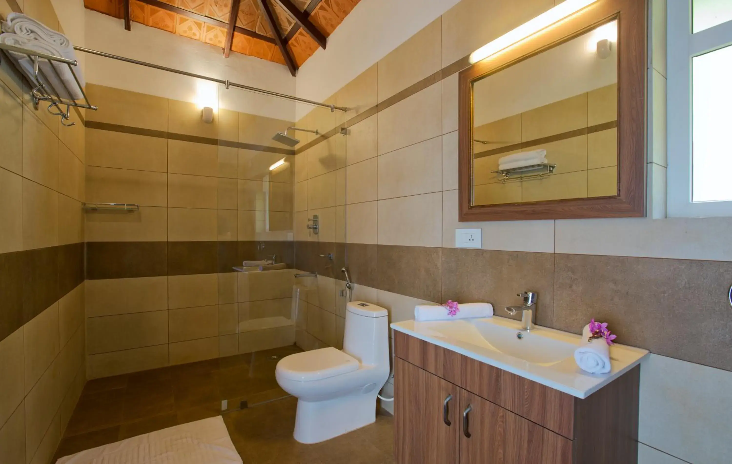 Standard Double Room in After the Rains - Rainforest Lodge Standard Double Room in After the Rains - Rainforest Lodge